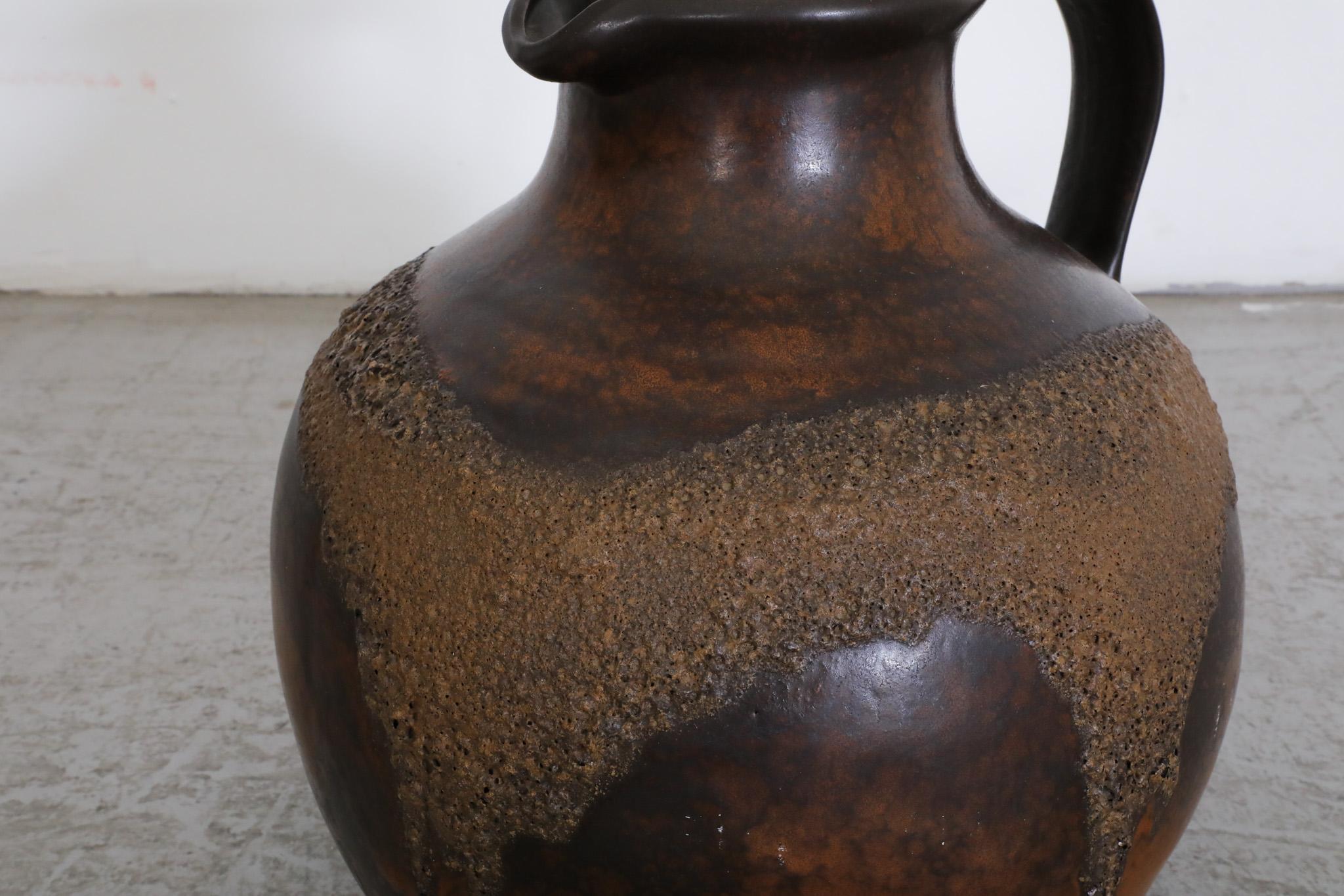 Très grande cruche en céramique hollandaise du milieu du siècle par Zaalberg en vente 5