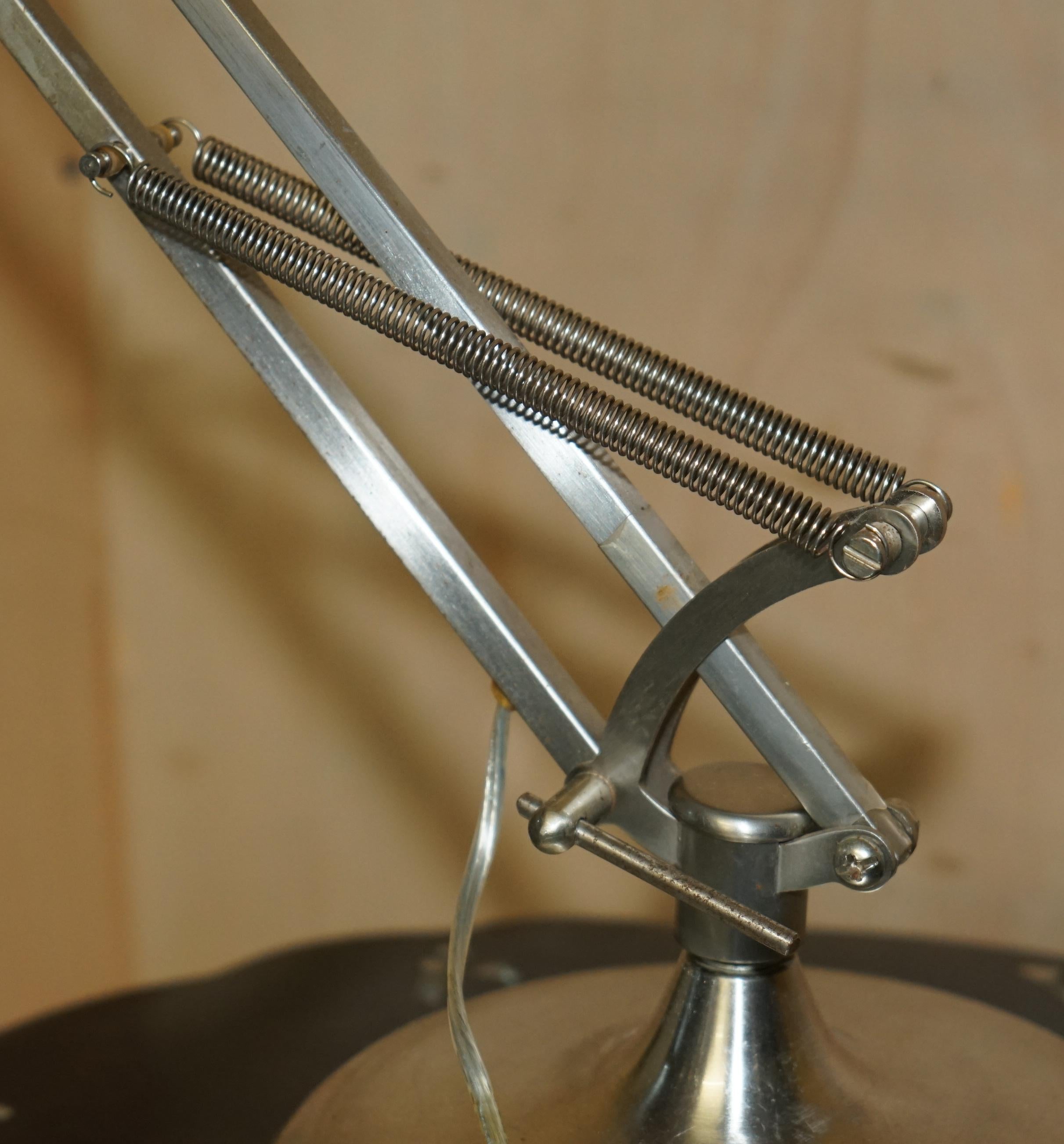 Chrome EXTRA LARGE MiD CENTURY MODERN ANGLEPOISE ARTICULATED TABLE LAMP FROM NICE For Sale
