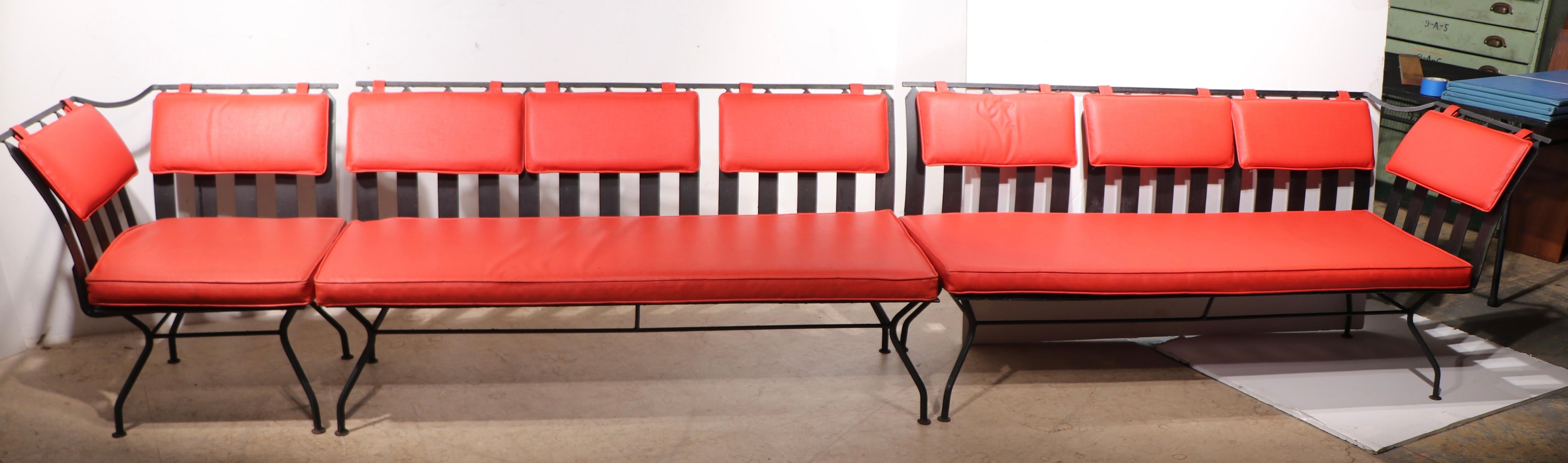 Extra large Mid Century  Courroie en métal et fer forgé Woodard  Canapé en vente 7