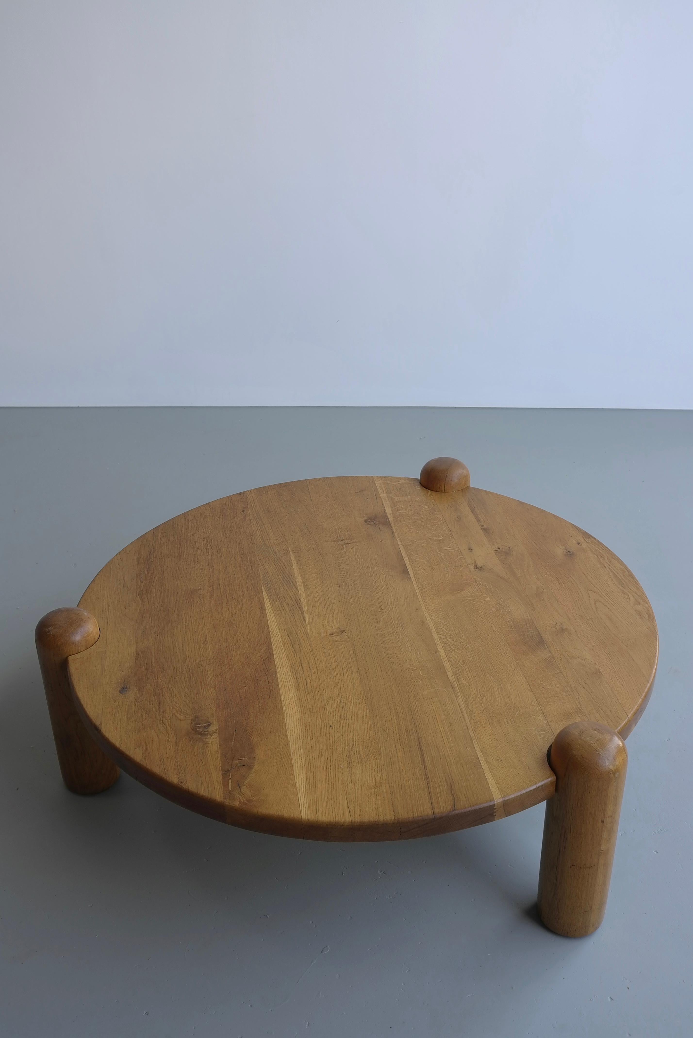Mid-Century Modern Extra Large Oak Round Coffee Table in Style of Charlotte Perriand, France, 1960s