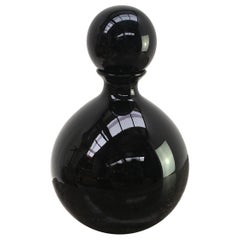 Très grande carafe à bouchon en verre noir opaque Empoli:: Italie:: années 1960