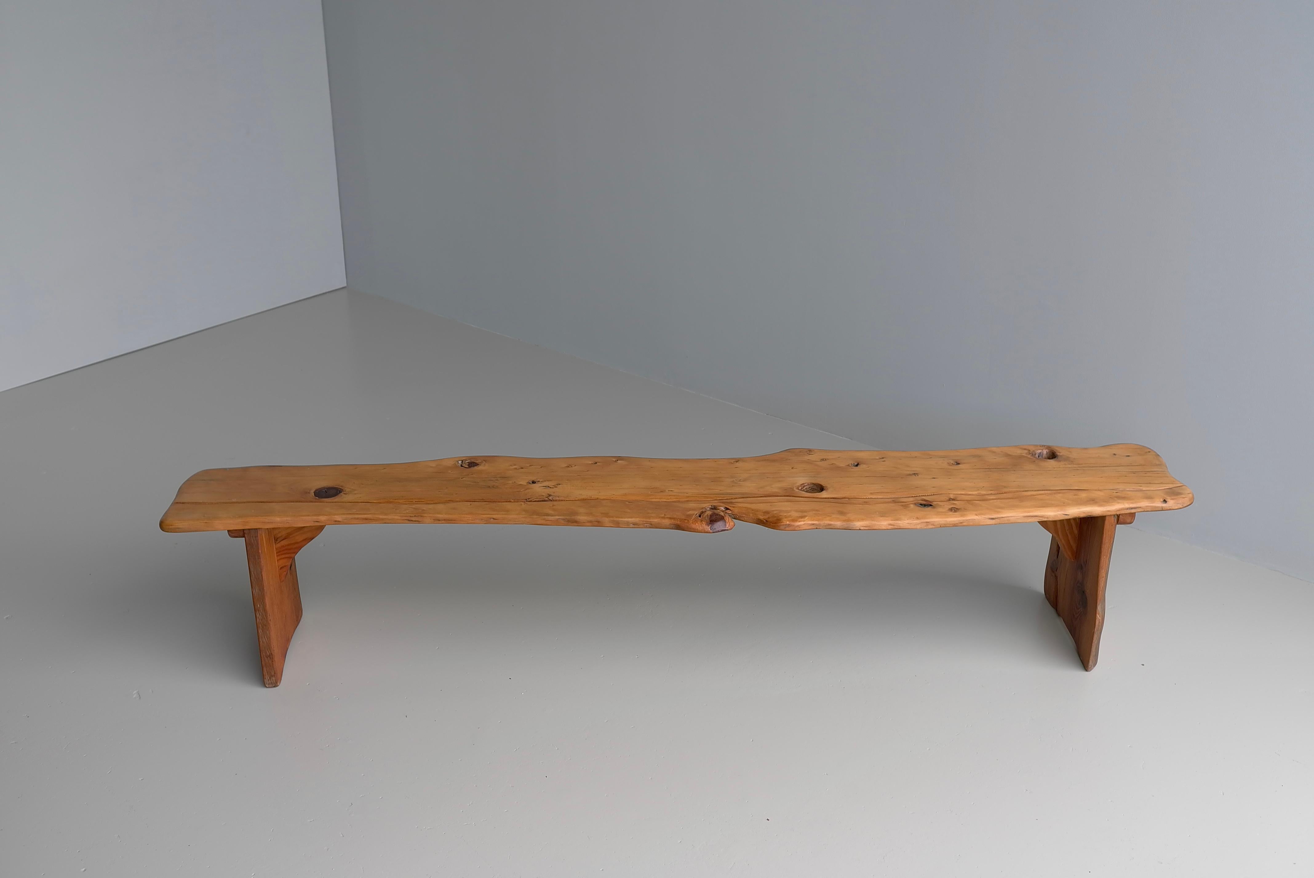 Extra Large Organic Acacia live edge Mid-Century modern wooden Bench  For Sale 3