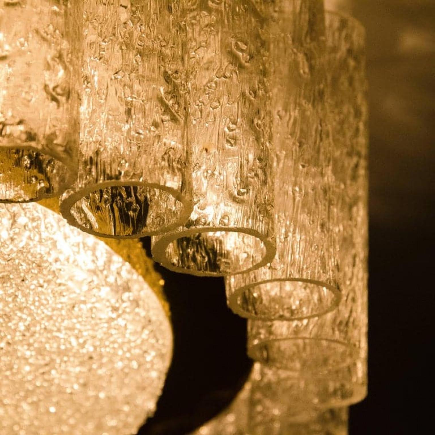 Très grand luminaire encastré en verre organique et laiton de Doria, 1970 en vente 2