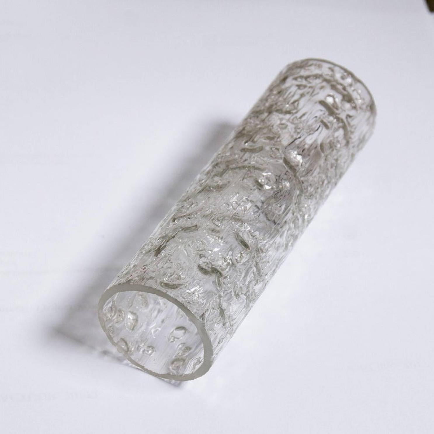 20ième siècle Très grand luminaire encastré en verre organique et laiton de Doria, 1970 en vente