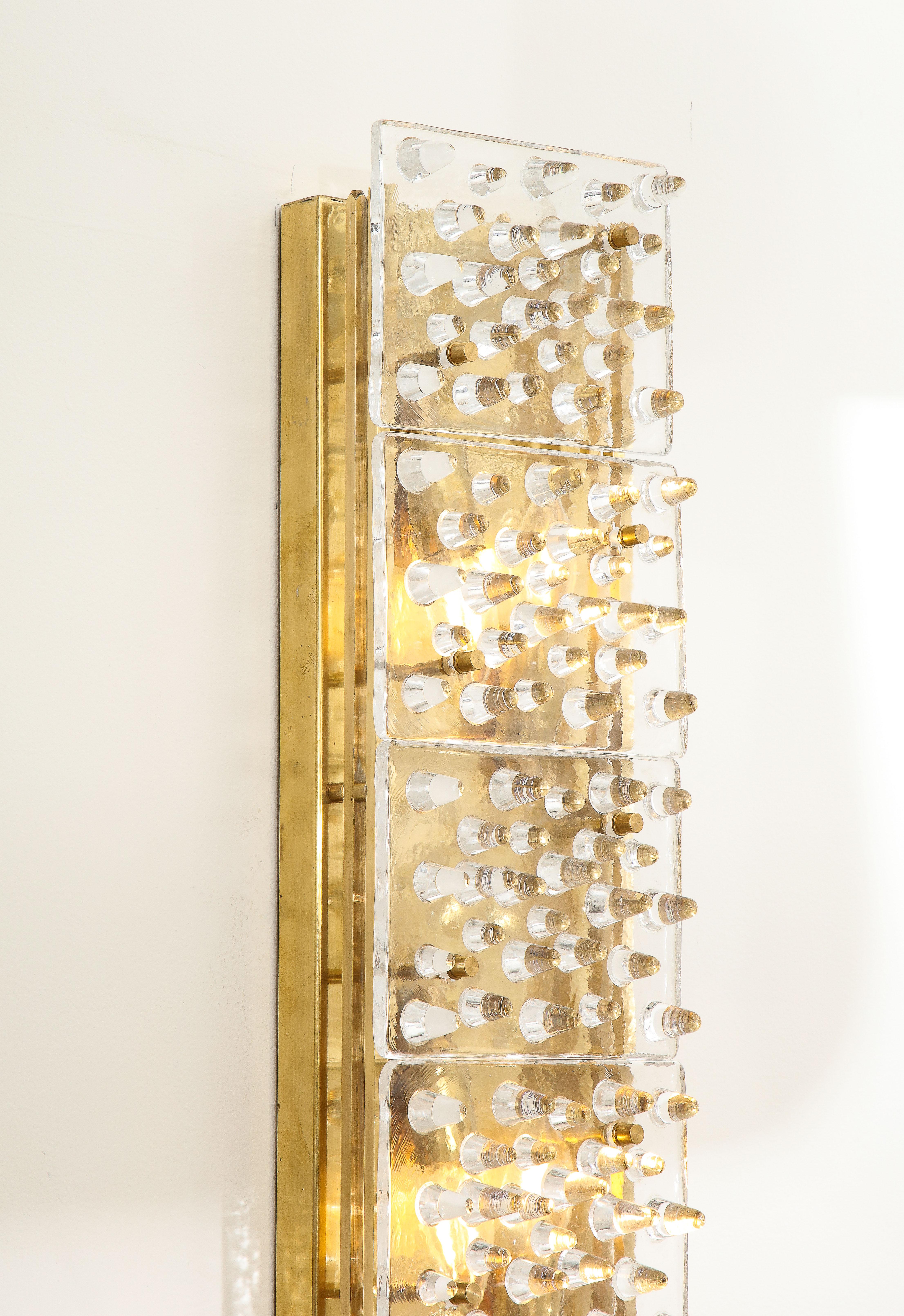 Bespoke extra-large pair of brass and clear Murano glass blocks sconces, Italy 2022. Individually, hand-casted rectangular Murano glass solid blocks which are textured with glass 