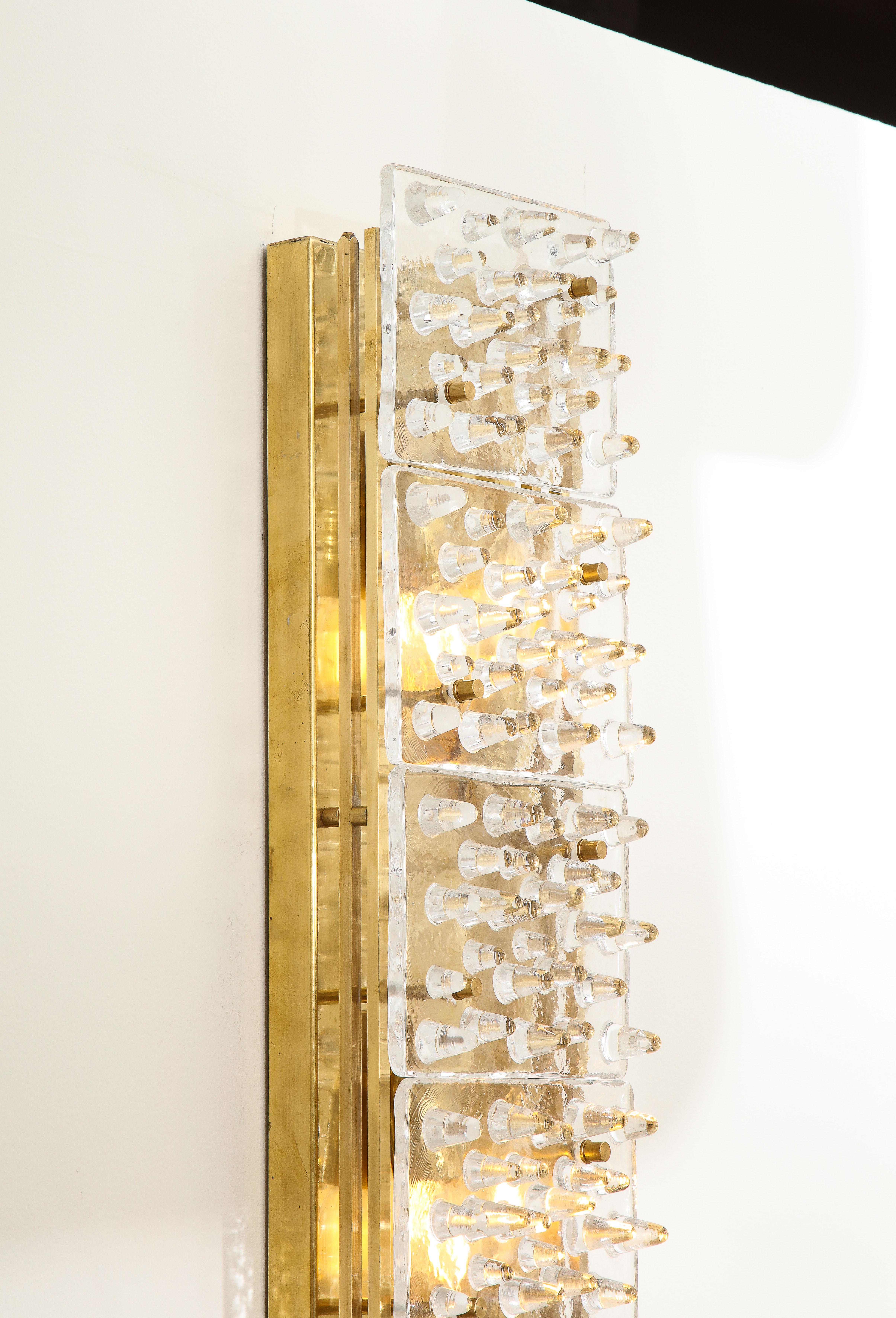 Mid-Century moderno Coppia di grandi lampade in ottone e vetro trasparente di Murano, Italia, alte 54