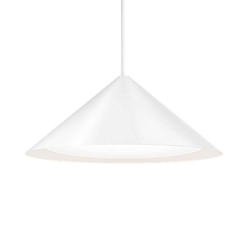Extra large pendant lamp by Louis Poulsen
Measures: Width 650 x height 270 x length 650 (mm), 6,5 kg
Material: Spun aluminium. Built-in curved diffusor: Injection moulded polycarbonate. Canopy: Yes Cord length: 4 m. The lamp is fitted with an