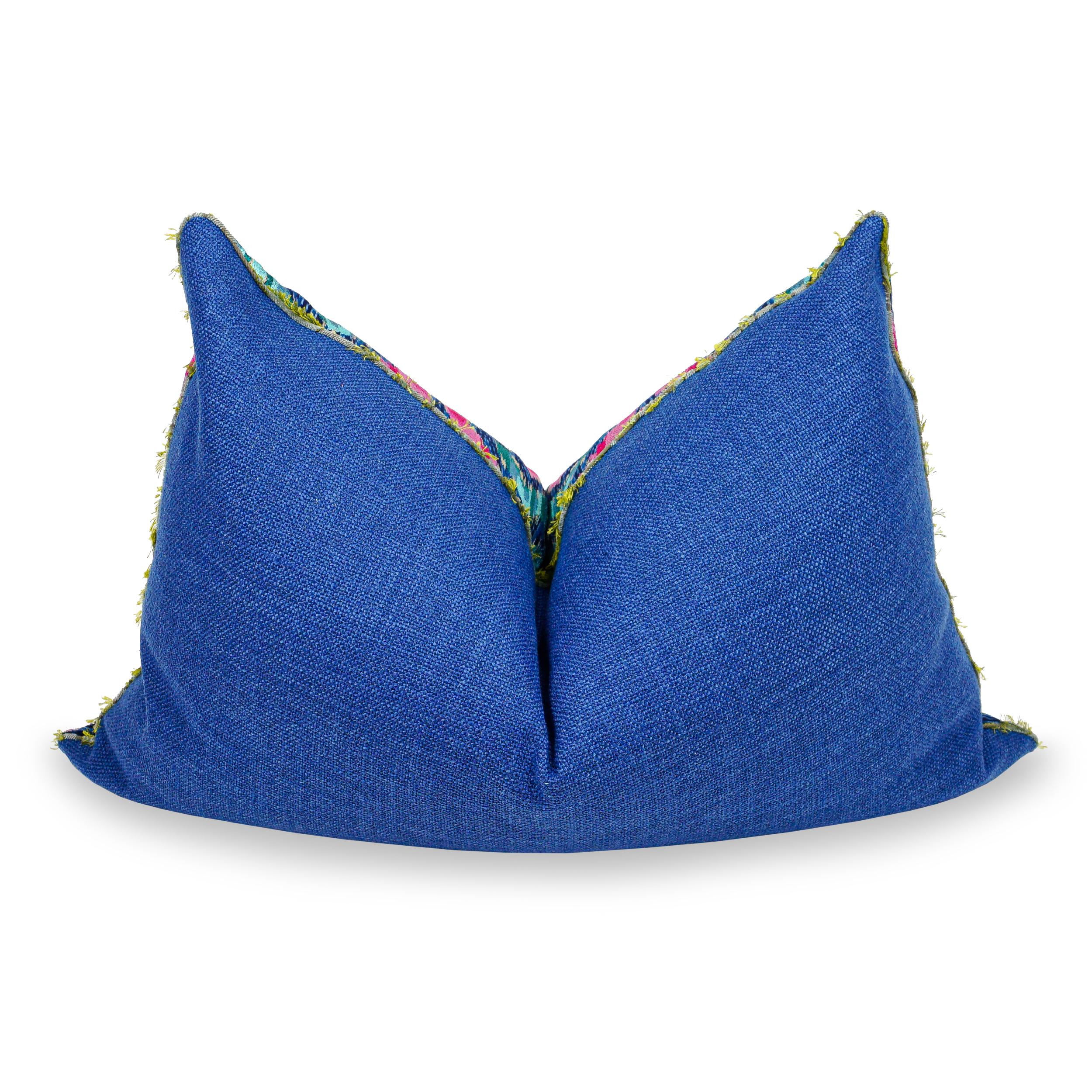 Cuscino extra large in piuma con damasco blu, rosa e oro In condizioni Nuovo in vendita a Greenwich, CT