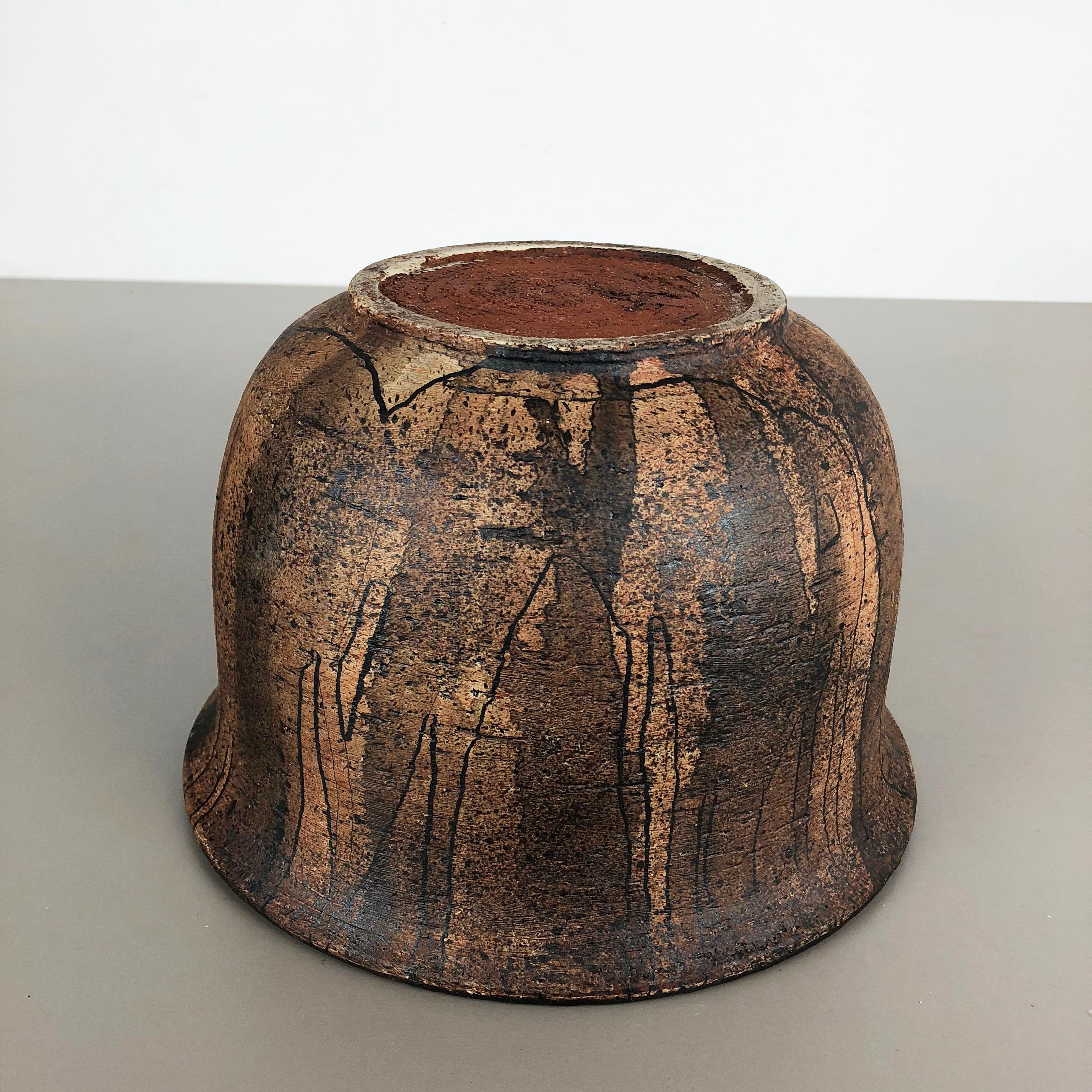 Extra Large Planter Pot Ceramic Studio Pottery Vase by Gerhard Liebenthron, 1986 For Sale 8