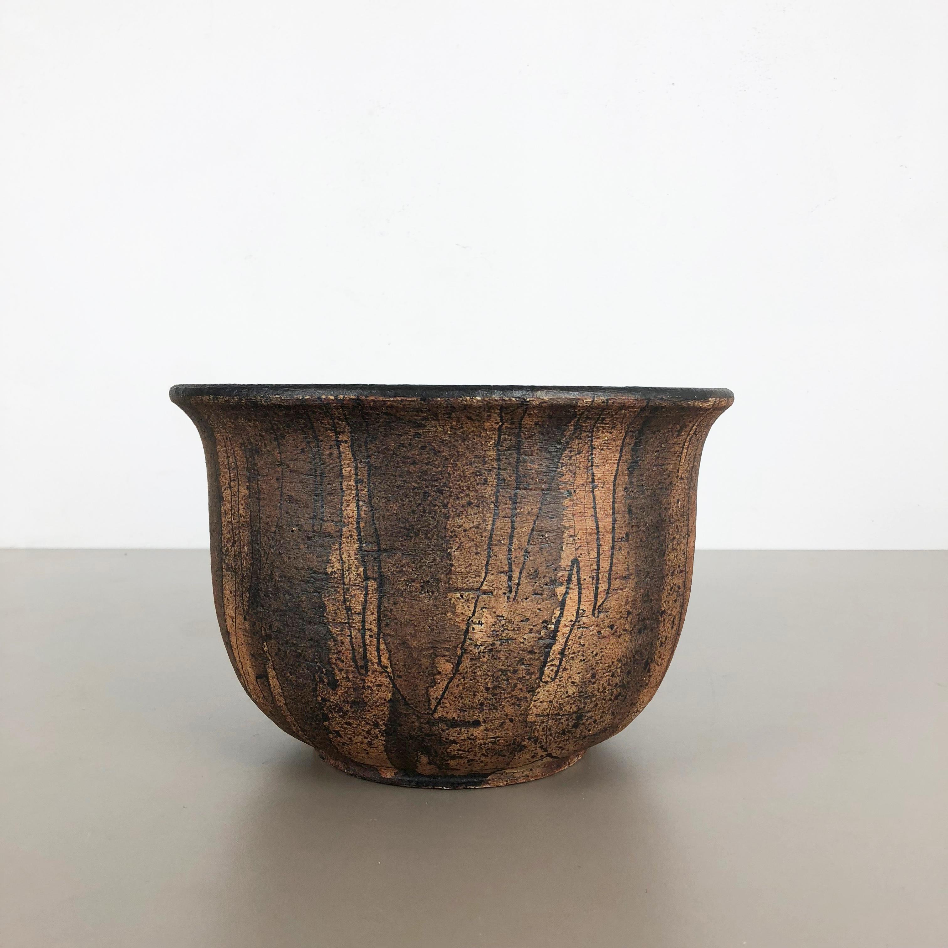 Mid-Century Modern Extra Large Planter Pot Ceramic Studio Pottery Vase by Gerhard Liebenthron, 1986 For Sale