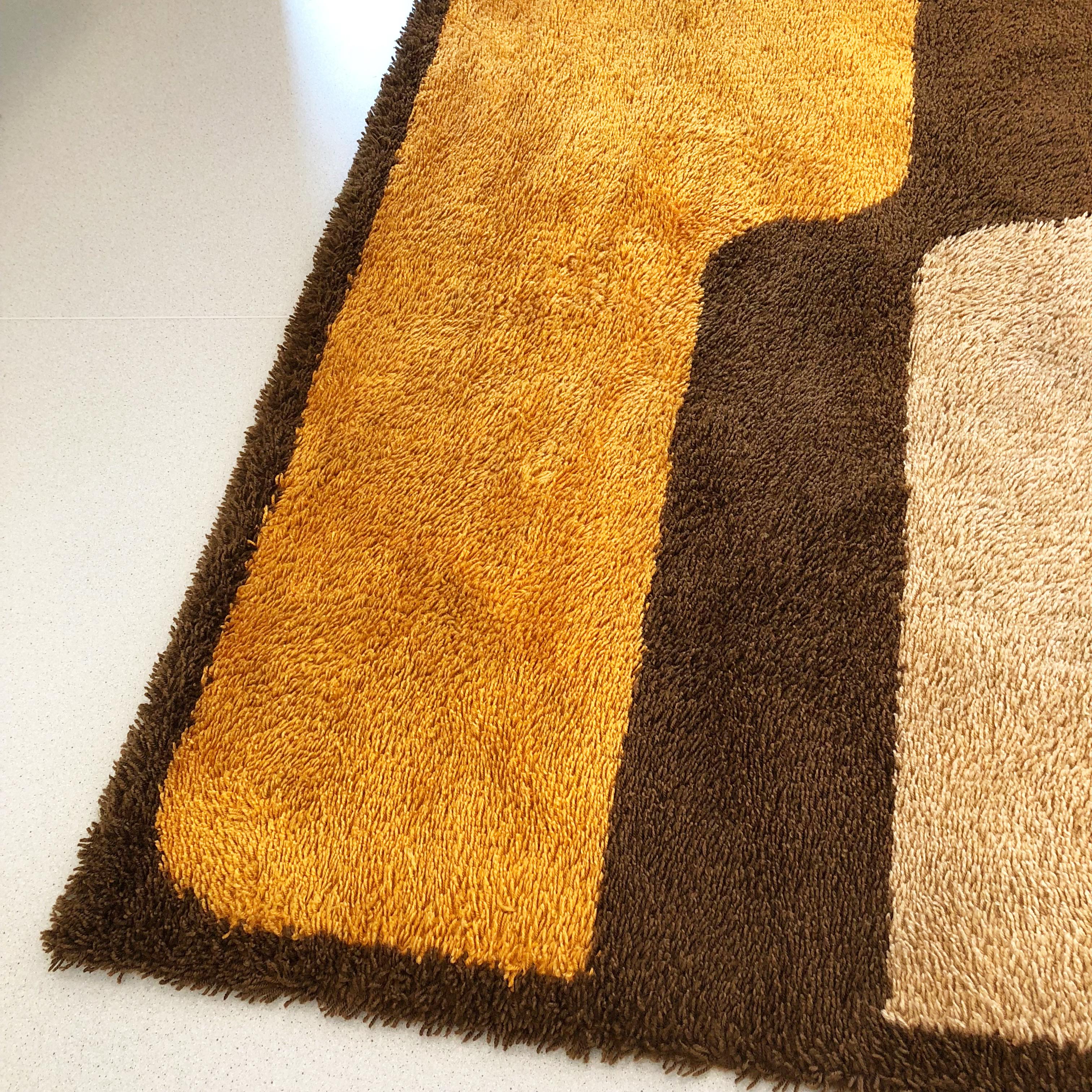 Acrylic Extra Large Pop Art Multi-Color High Pile Wool Rug by Besmer, Germany, 1970s