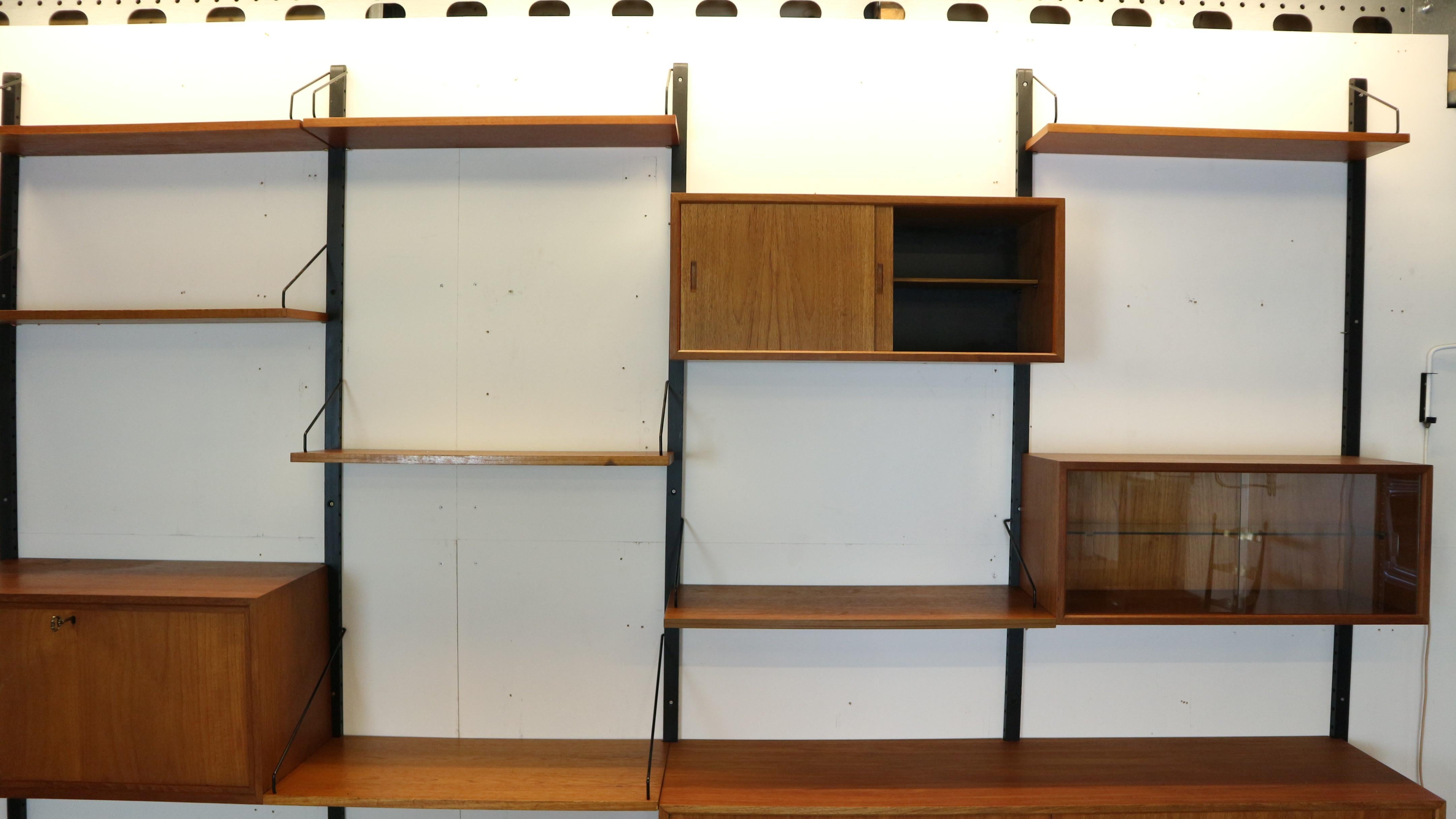 Extra Large Poul Cadovius for Royal System Wall System or Shelving Unit, 1950s 2