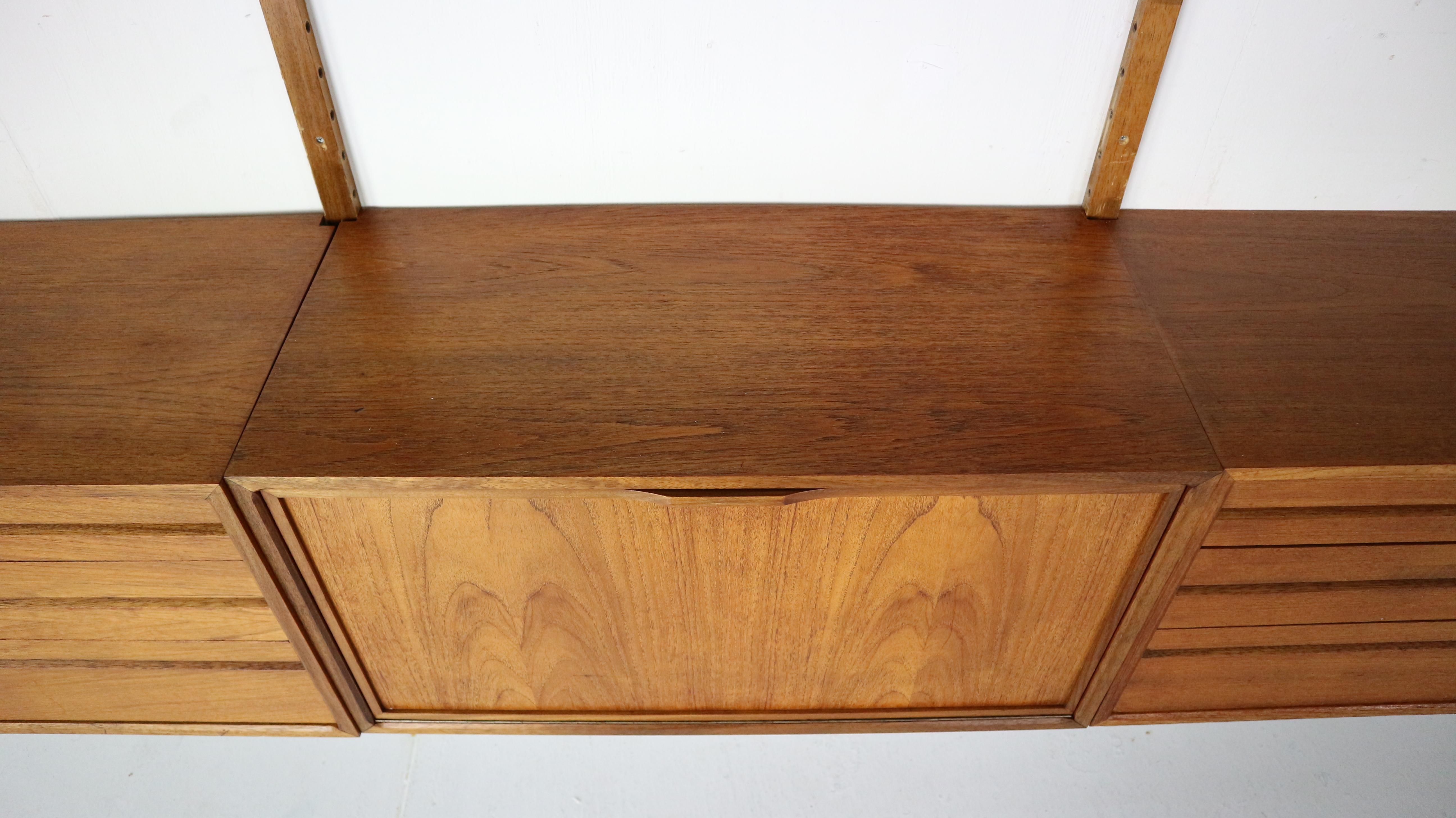 Extra Large Poul Cadovius for Royal System Wall System or Shelving Unit, 1950s 11