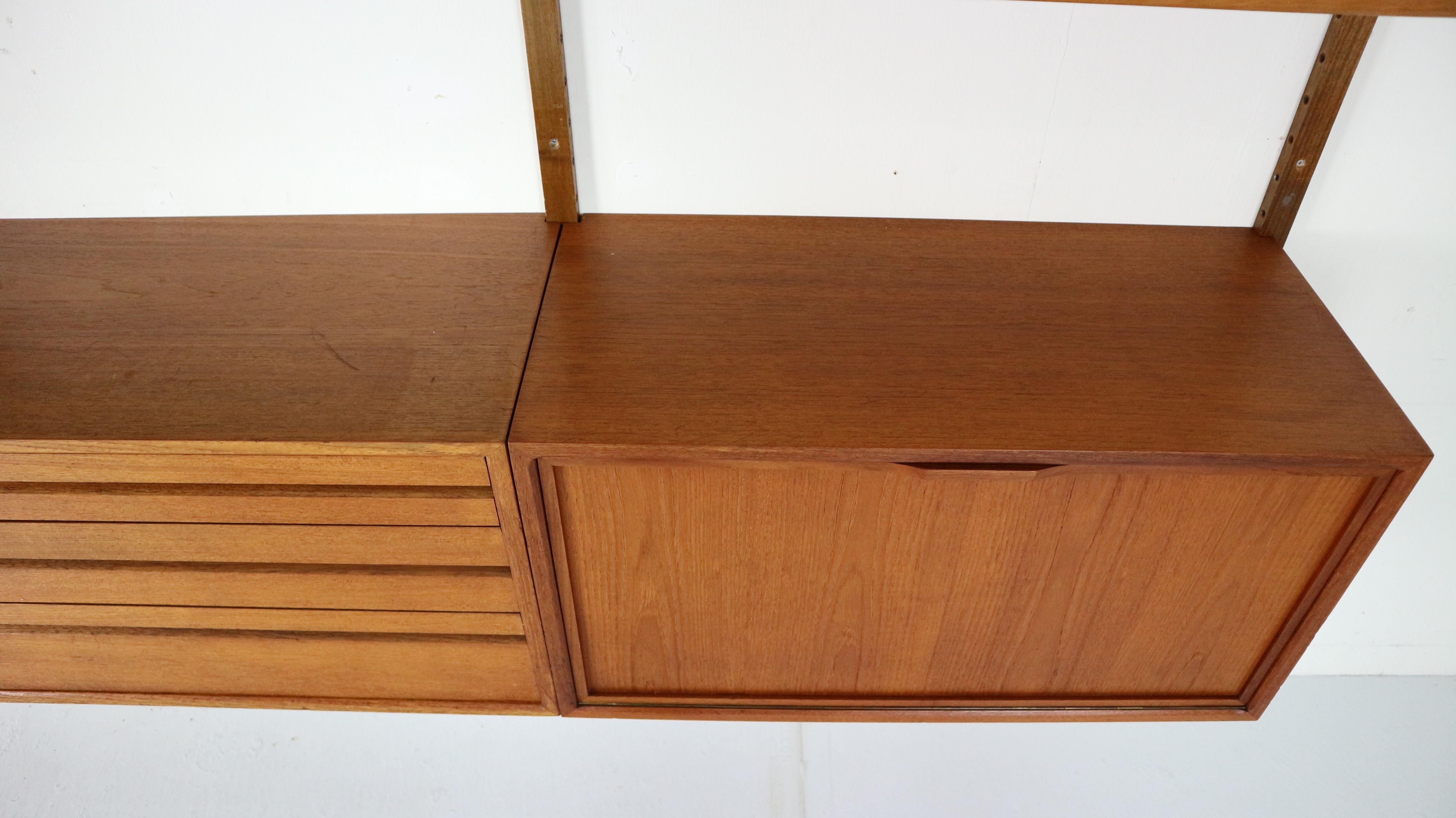 Extra Large Poul Cadovius for Royal System Wall System or Shelving Unit, 1950s 12