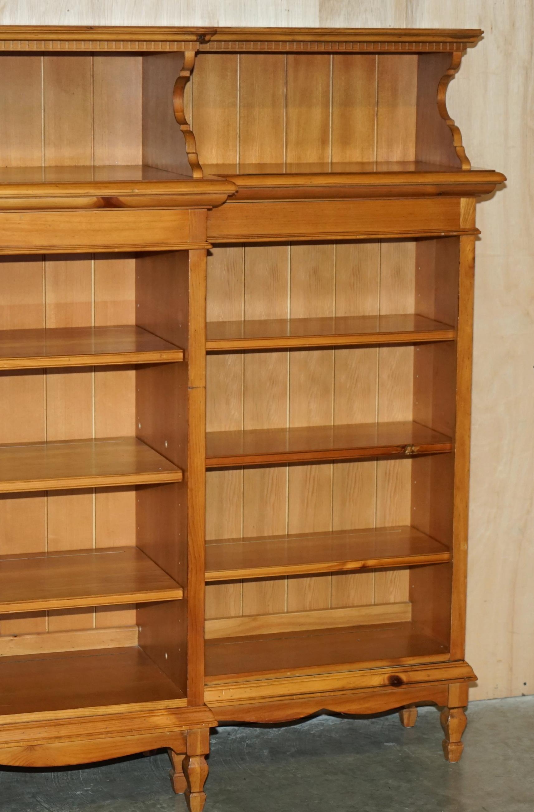 20th Century EXTRA LARGE RALPH LAUREN 1.7 METER TALL 2.4 METER WiDE OPEN OAK LIBRARY BOOKCASE For Sale