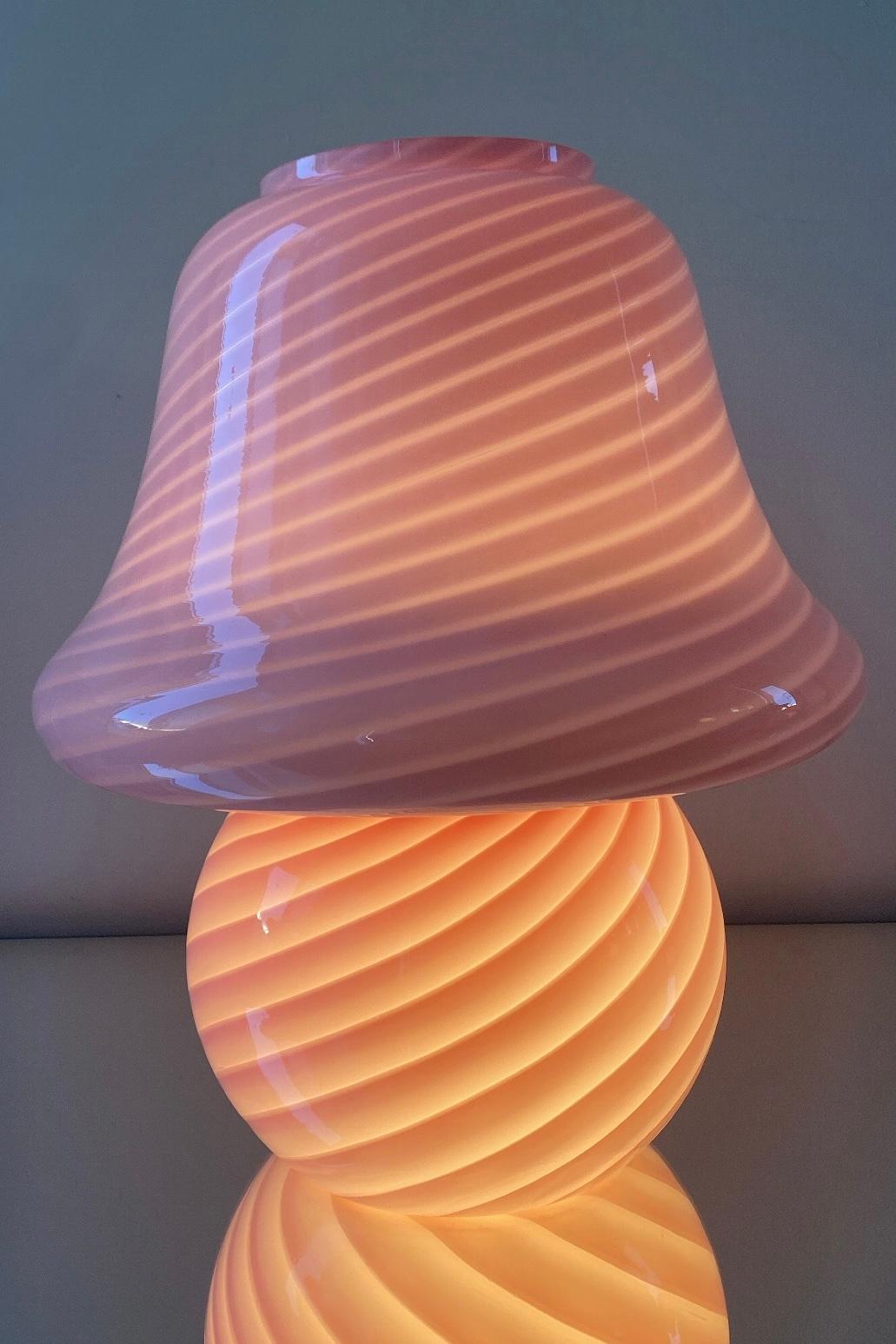 Italian Extra Large Rare Vintage Murano Vetri Pink Swirl Mushroom Lamp