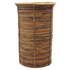 Très grand Stand Umbrella en bambou et rotin avec anneau en laiton, Italie, années 1960