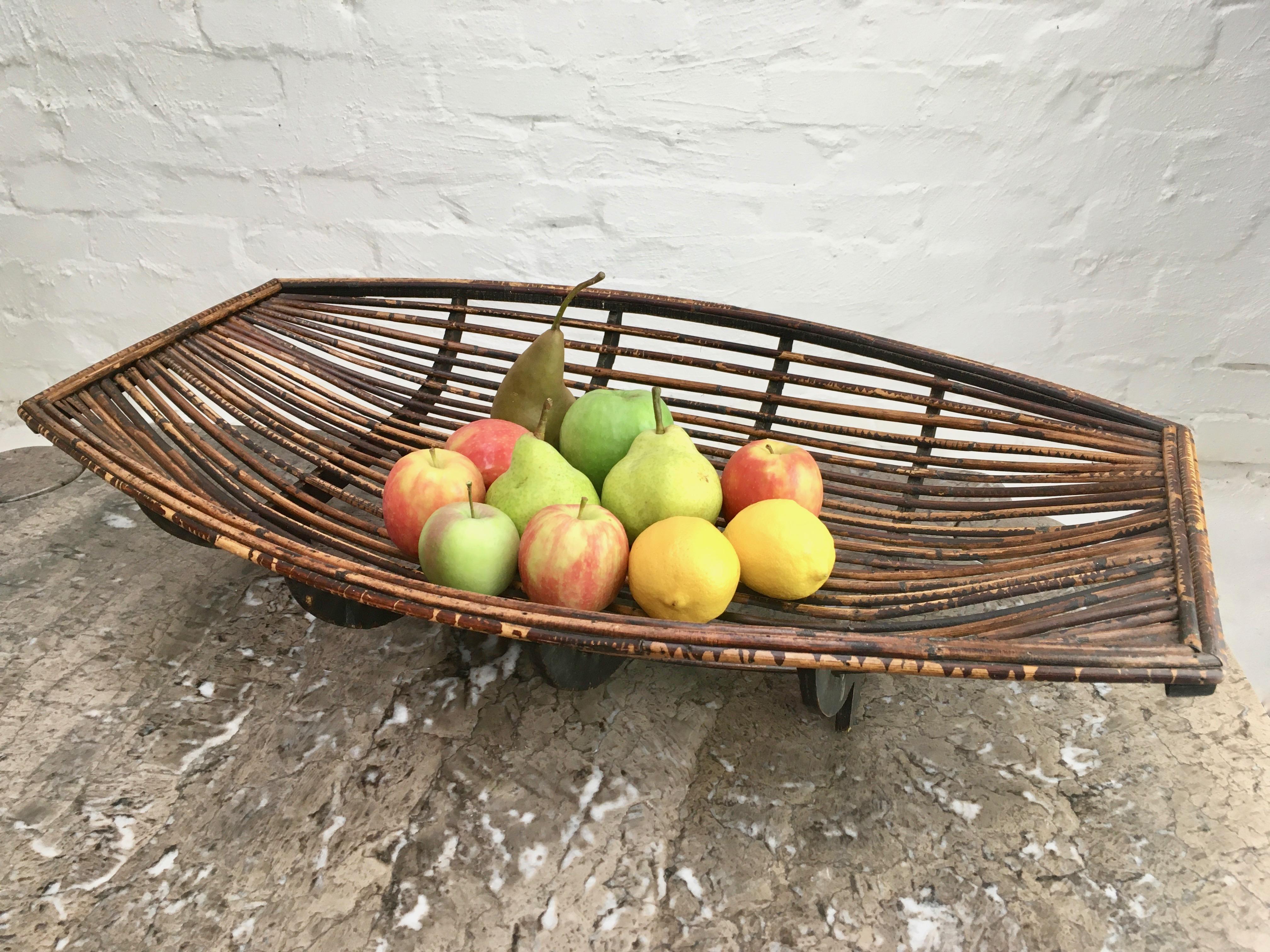 Extra Large Rattan Split Cane and Ply Fruit Basket, circa 1960 For Sale 5