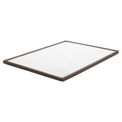 Bandeja rectangular extragrande de piel de zapa y latón patinado bronce by Kifu Paris