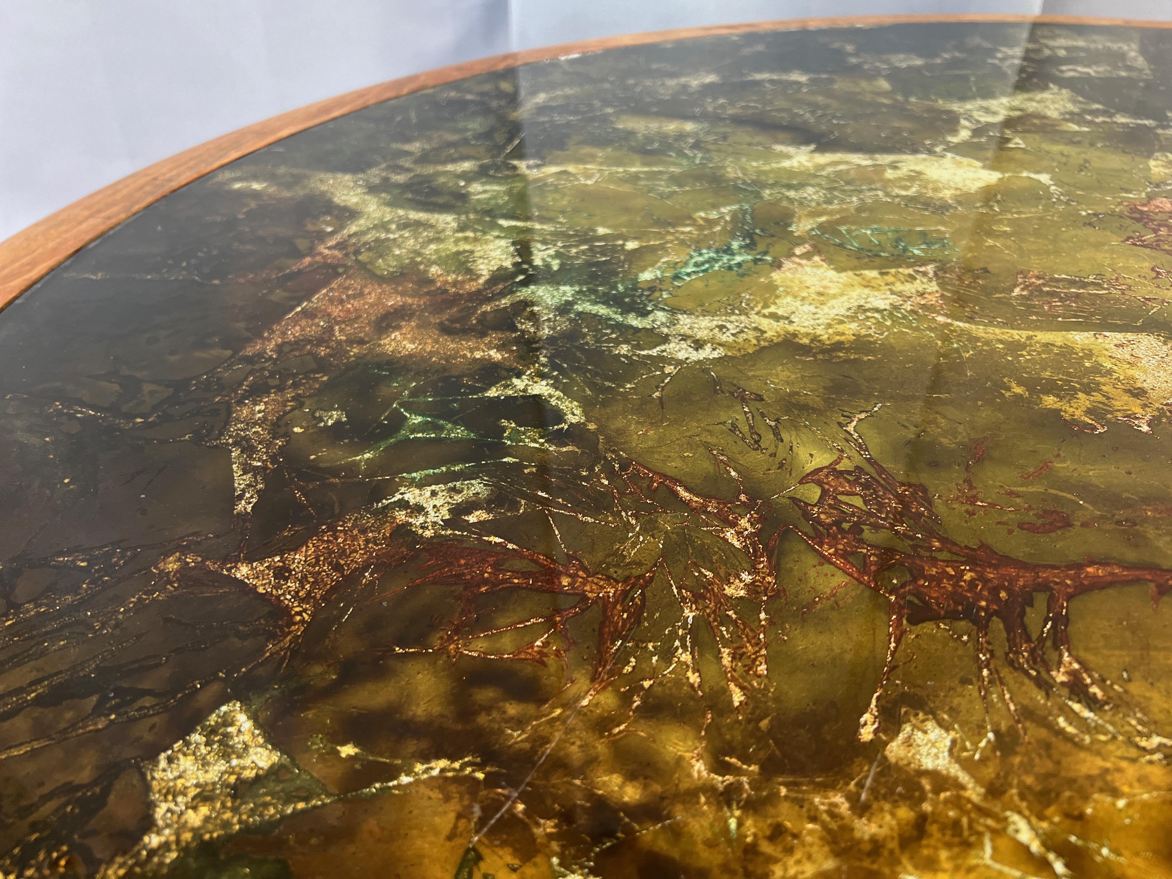 Extra-Large Round Abstract Verre Églomisé and Walnut Coffee Table, Late 1960s 3