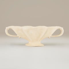 Urna smerlata extra large degli anni '40 in stile Art Deco inglese di Fulham Pottery, Constance Spry