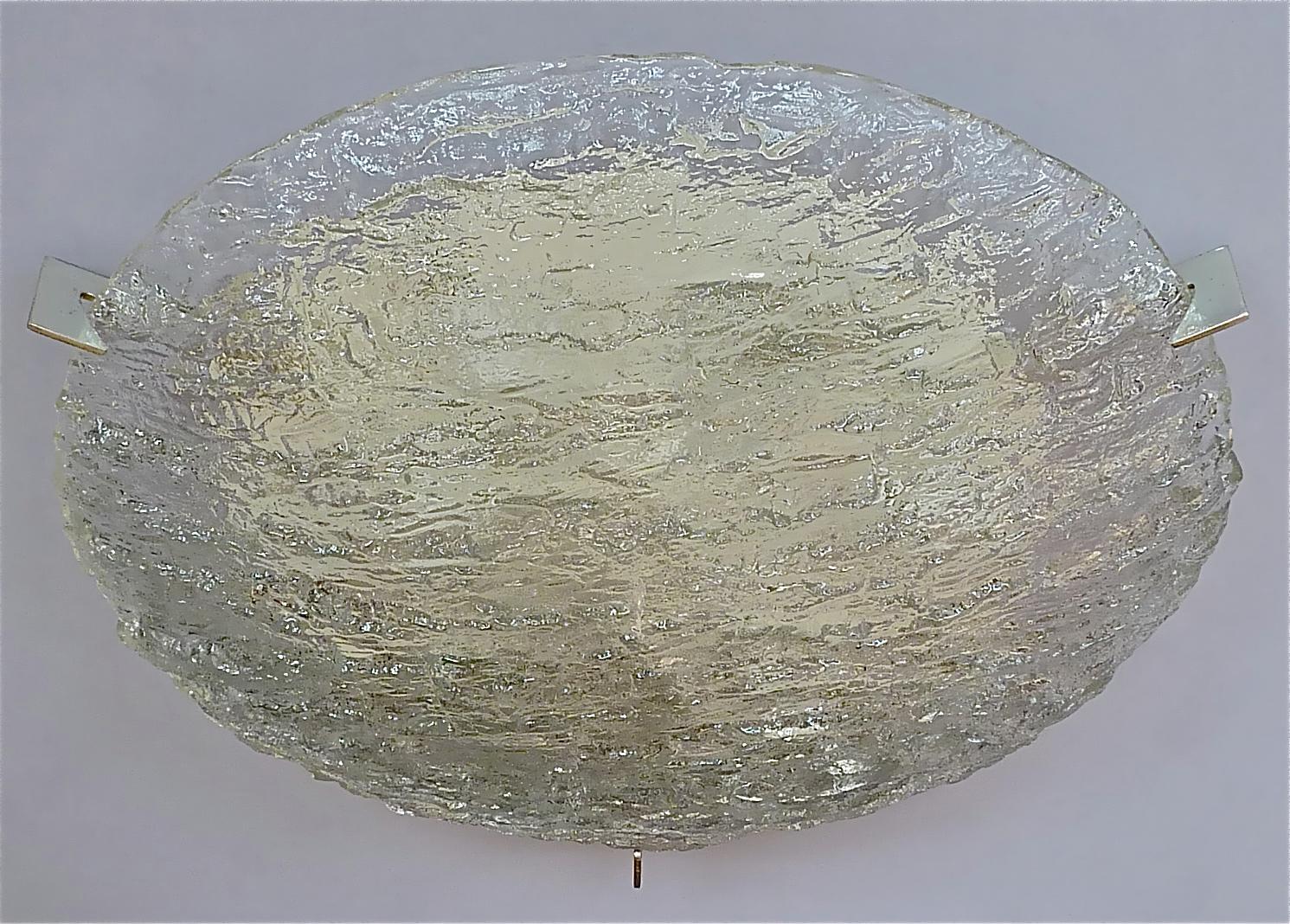 Extra Large Signed Round Kaiser Murano Ice Glass Flush Mount Lamp Silvered Brass In Good Condition For Sale In Nierstein am Rhein, DE