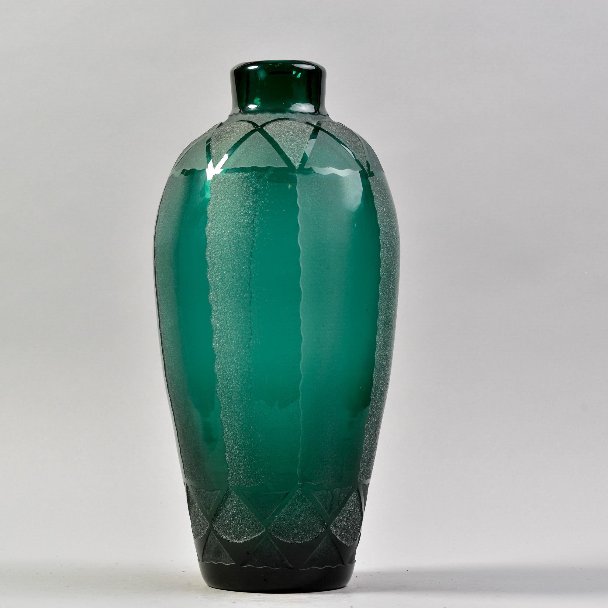 20th Century Extra Large Signed VerArt Sabino French Deco Deep Green Acid Etched Art Glass Va For Sale