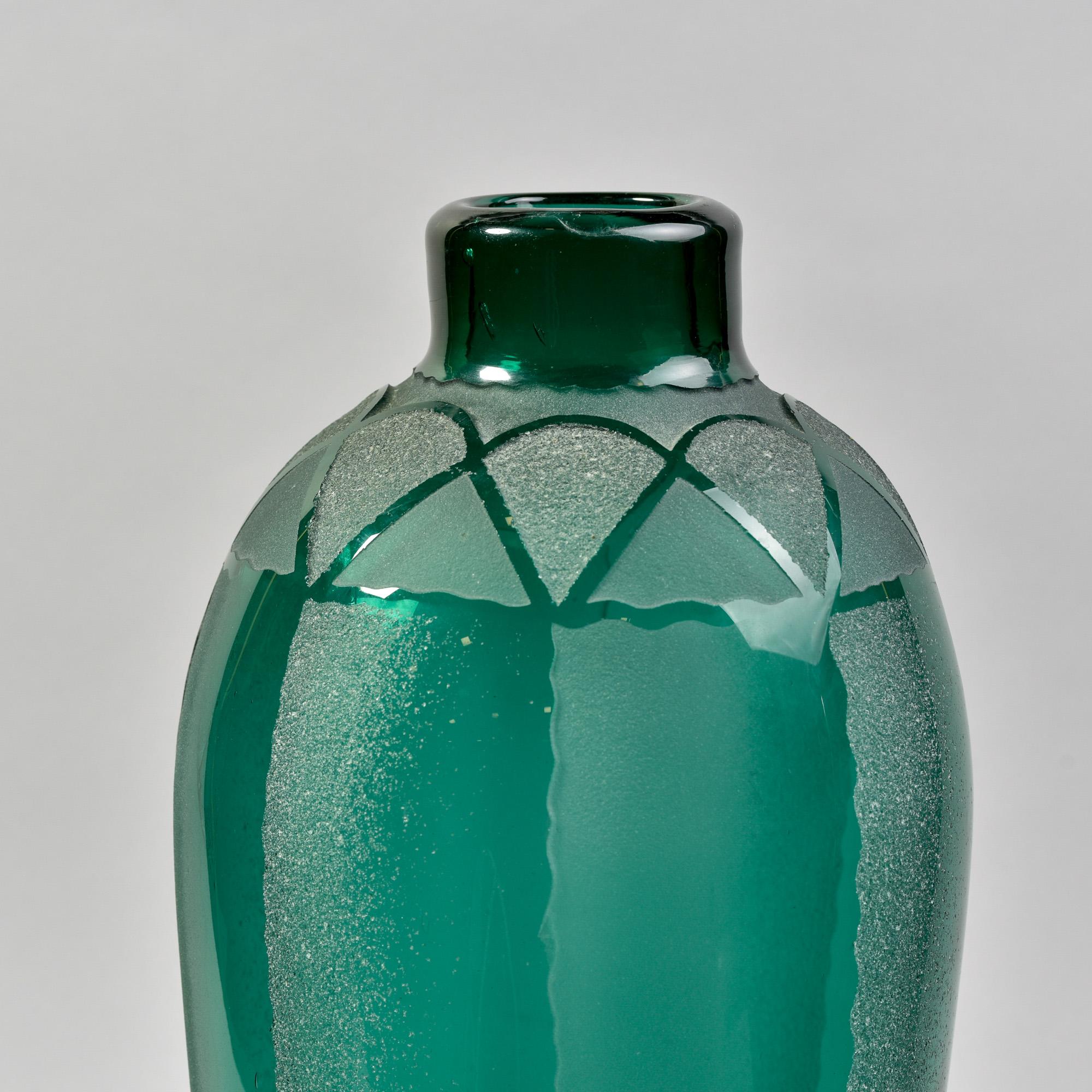 Extra Large Signed VerArt Sabino French Deco Deep Green Acid Etched Art Glass Va For Sale 1