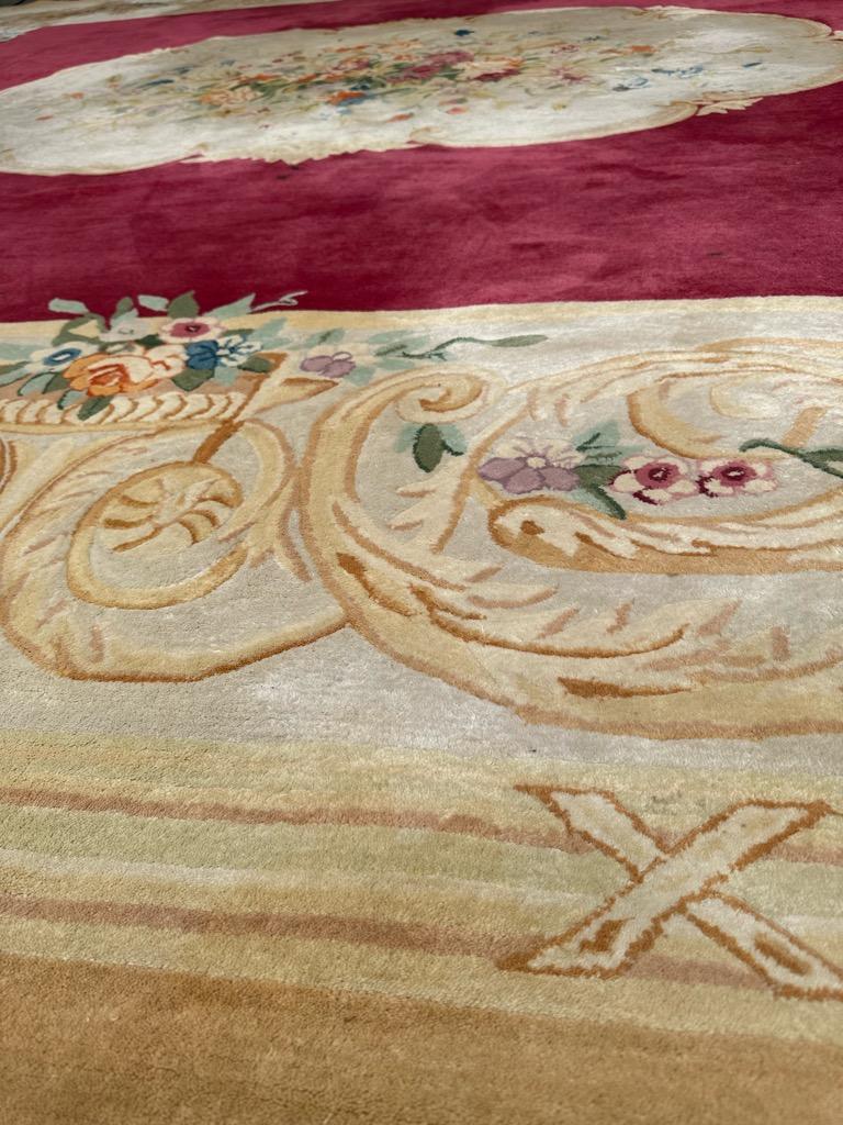 Bobyrug's Extra Large Size Savonnerie Design Design Hand Tufted Carpet (tapis tufté à la main) en vente 7