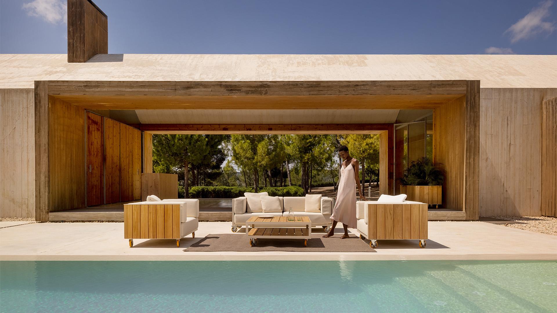 Très grand canapé Vondom Vineyard by Ramón Esteve - Teck naturel Neuf - En vente à Alcamo, IT