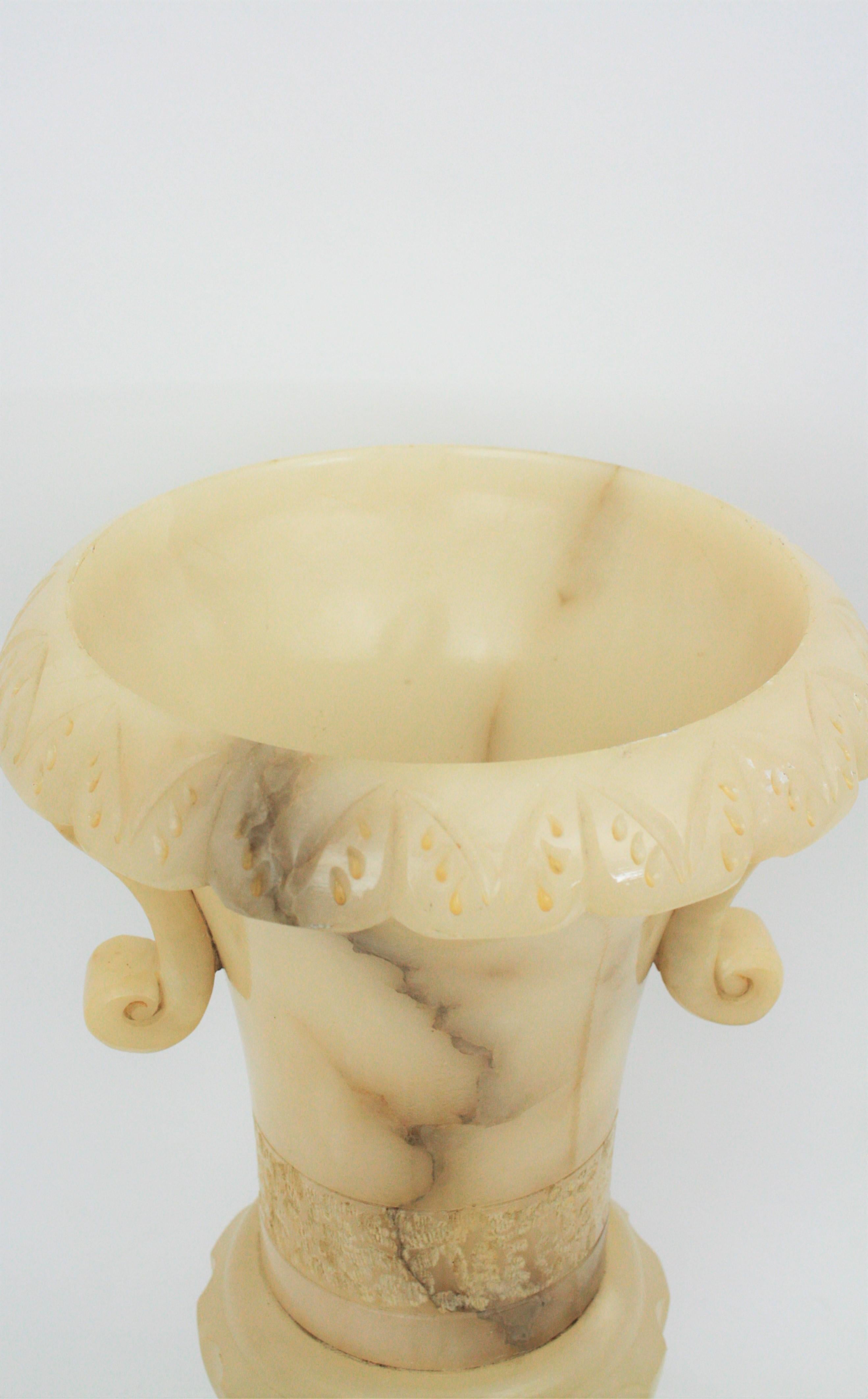 Extra Large Spanish 1930s Neoclassical Art Deco Alabaster Urn Table Lamp 7