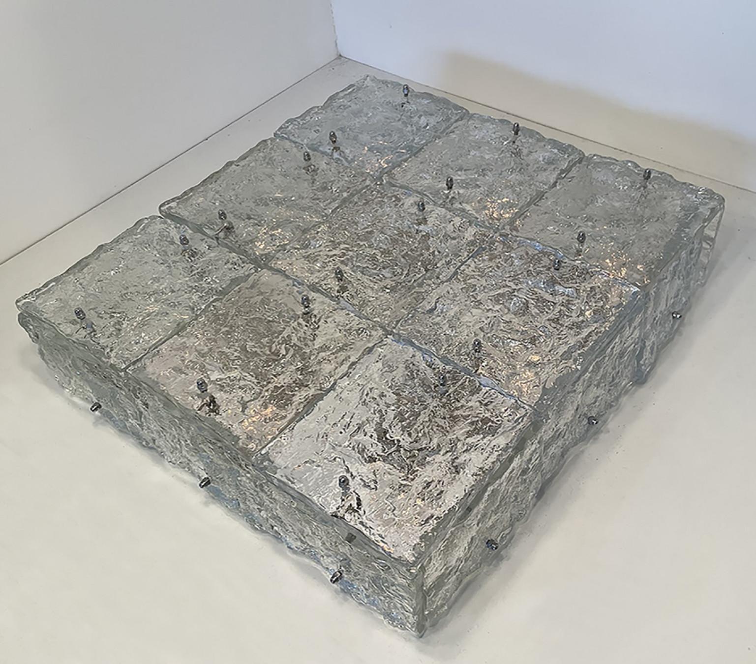 Extra Large Square Glass Flush Mountains by J.T. Kalmar, Europe, Autriche, années 1970 en vente 5