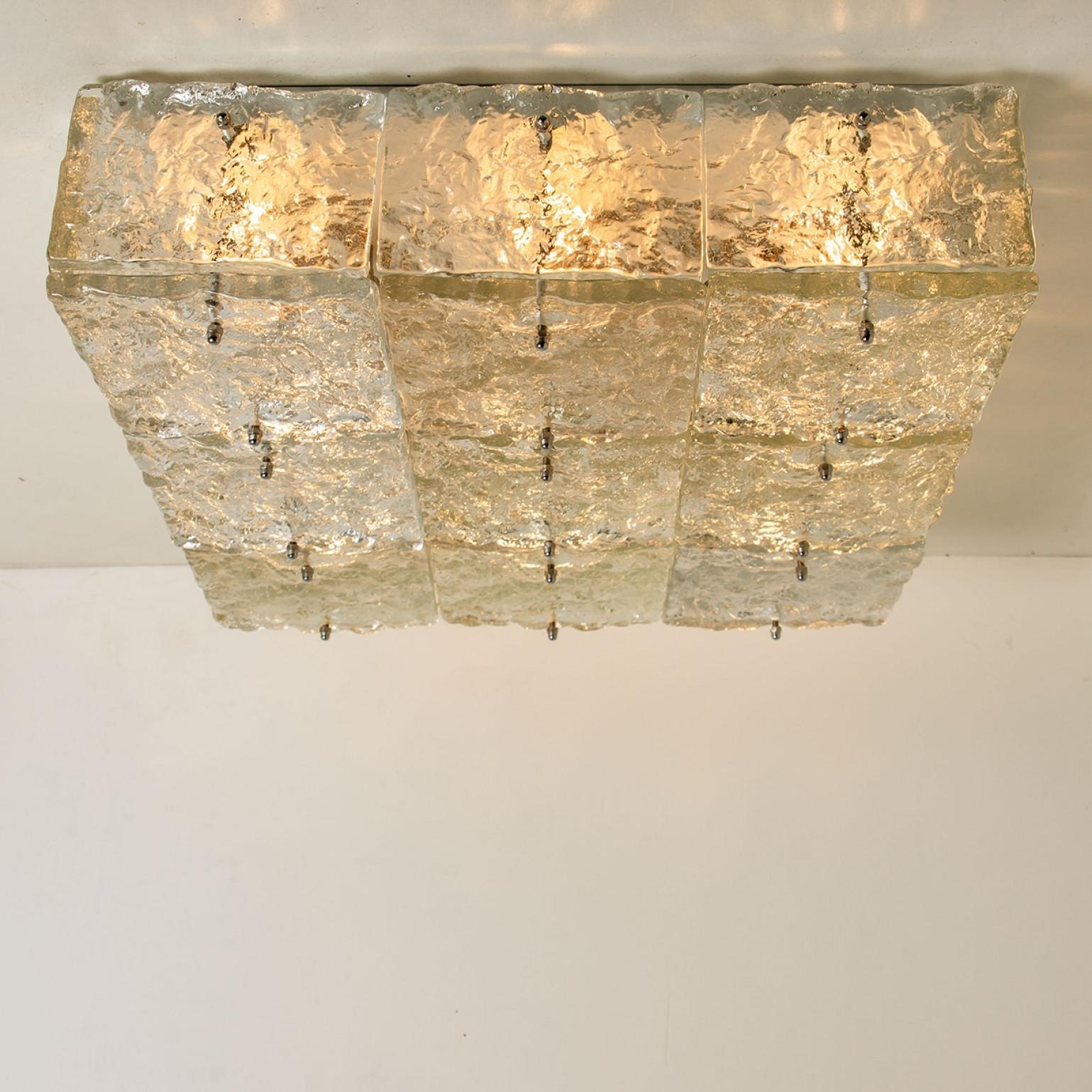 Fin du 20e siècle Extra Large Square Glass Flush Mountains by J.T. Kalmar, Europe, Autriche, années 1970 en vente