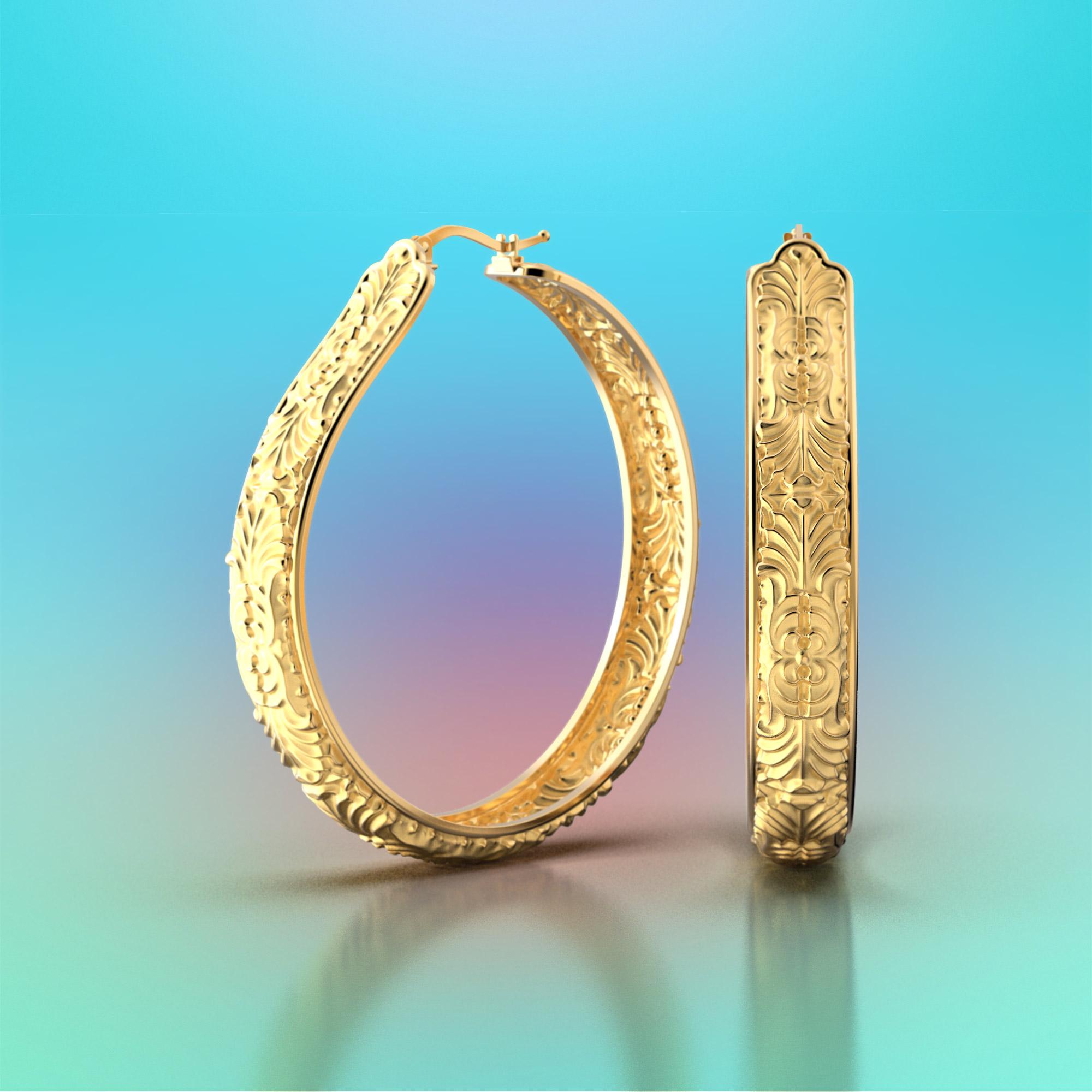 Women's  Extra Large Stunning hoop earrings in 14k Gold Made in Italy, made to order. For Sale
