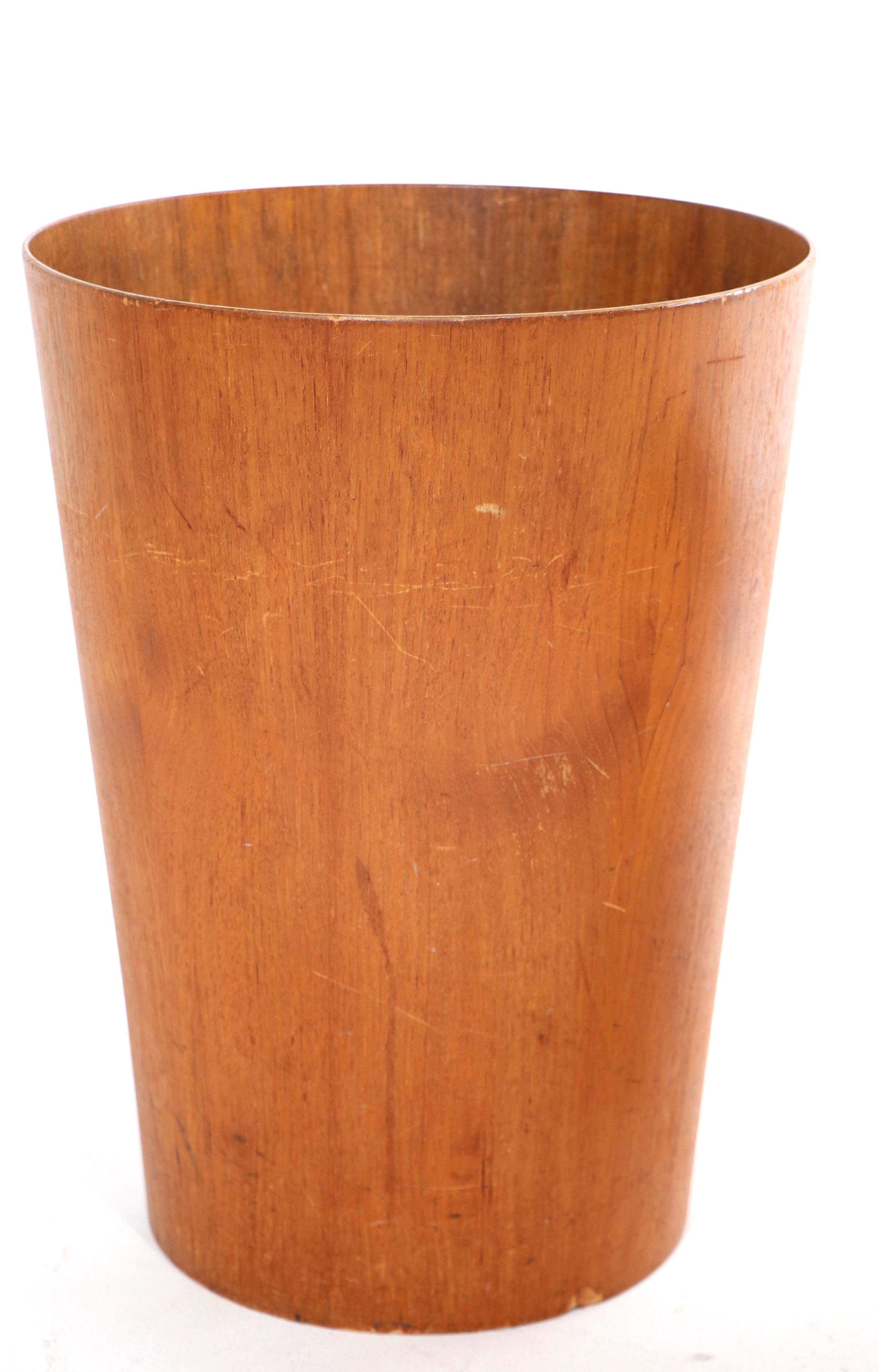 Swedish Extra Large Teak Trash Bin Made in Sweden by Servex Designed by Martin Alberg