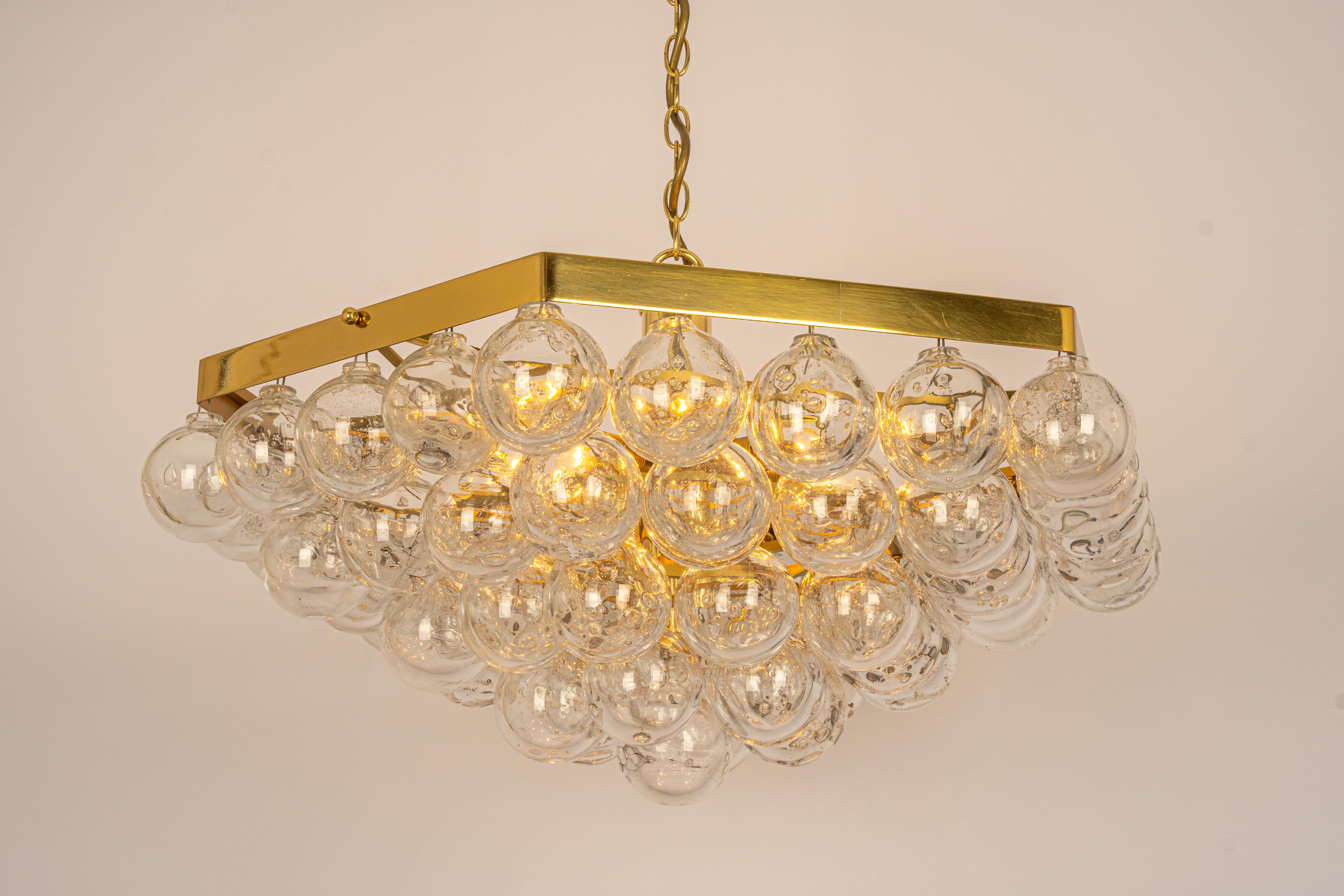 Mid-20th Century Extra Large Tulipan Glass Chandelier by Kaiser, Germany, 1960s For Sale