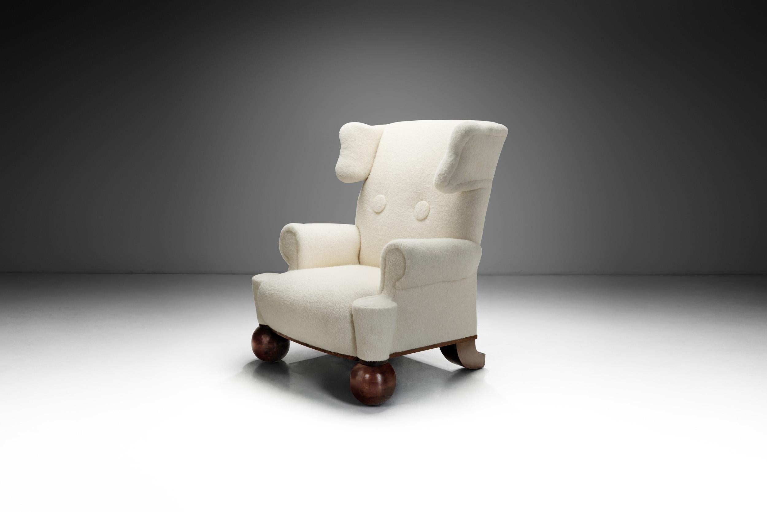 Sillón Wingback Extra Grande Tapizado, Europa Años 40 Europeo en venta