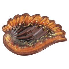 Vallauris AM Extra Large Maiolica Ceramic Scalloped Leaf Platter / Centrotavola