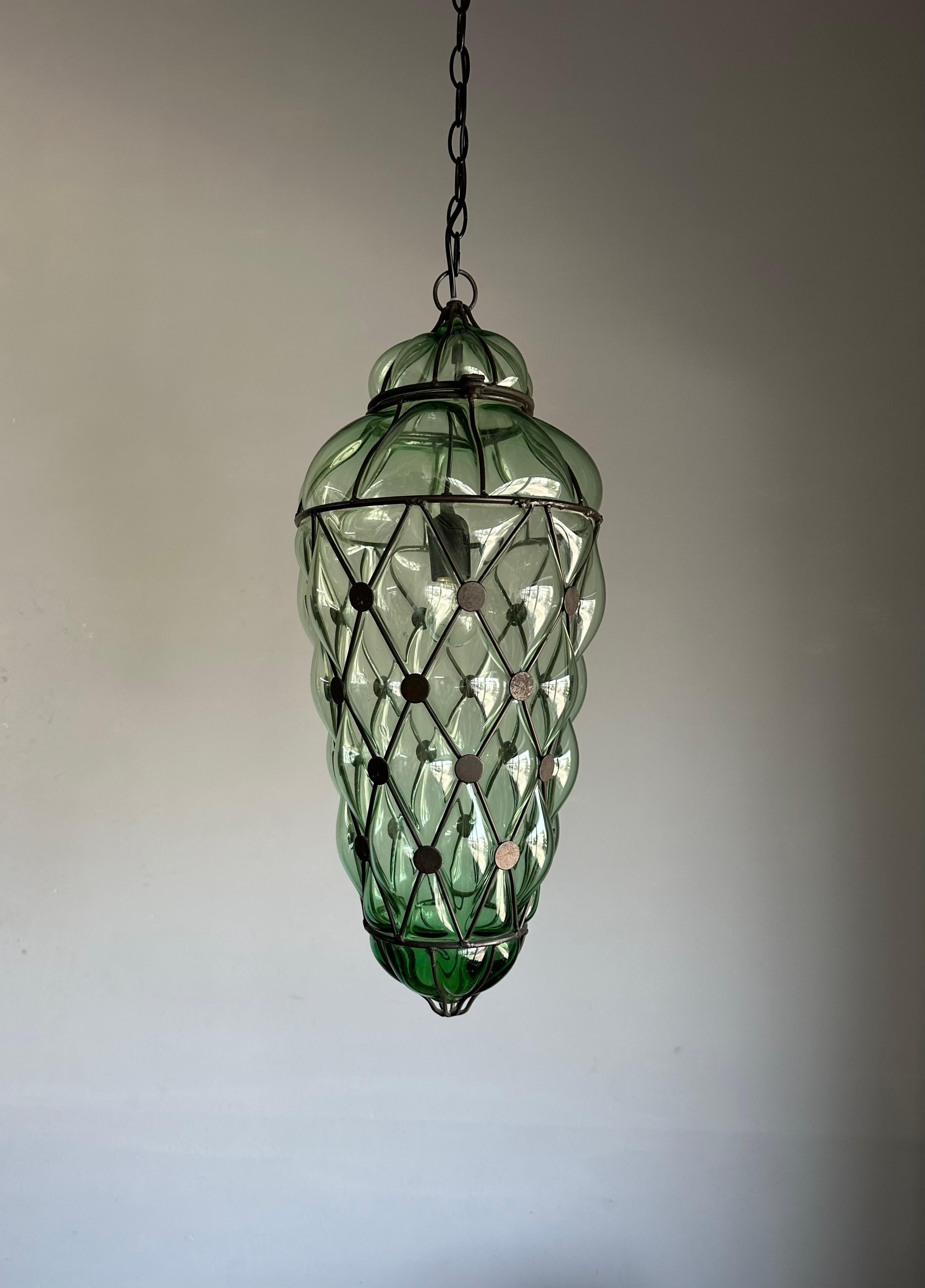 Lampada a sospensione extra large in vetro soffiato a bocca in stile veneziano con struttura in metallo in vendita 7