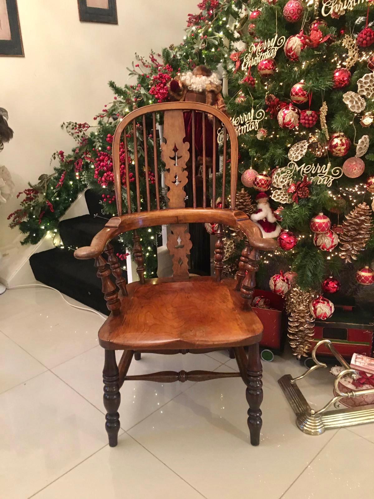 XIXe siècle Extra large chaise Windsor victorienne ancienne à dossier cerclé et bras brossé en vente