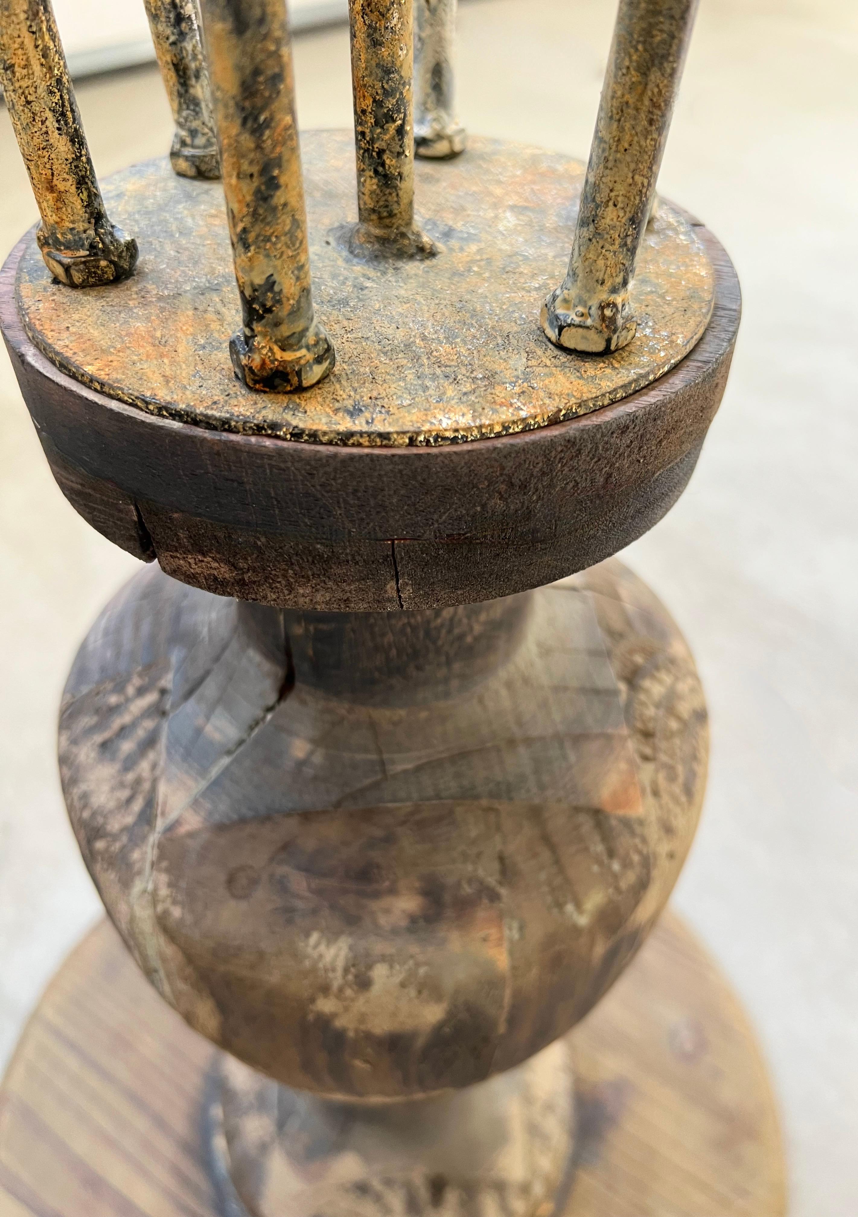 Métal Très grand candélabre rustique vintage à 7 bras en bois et métal en vente