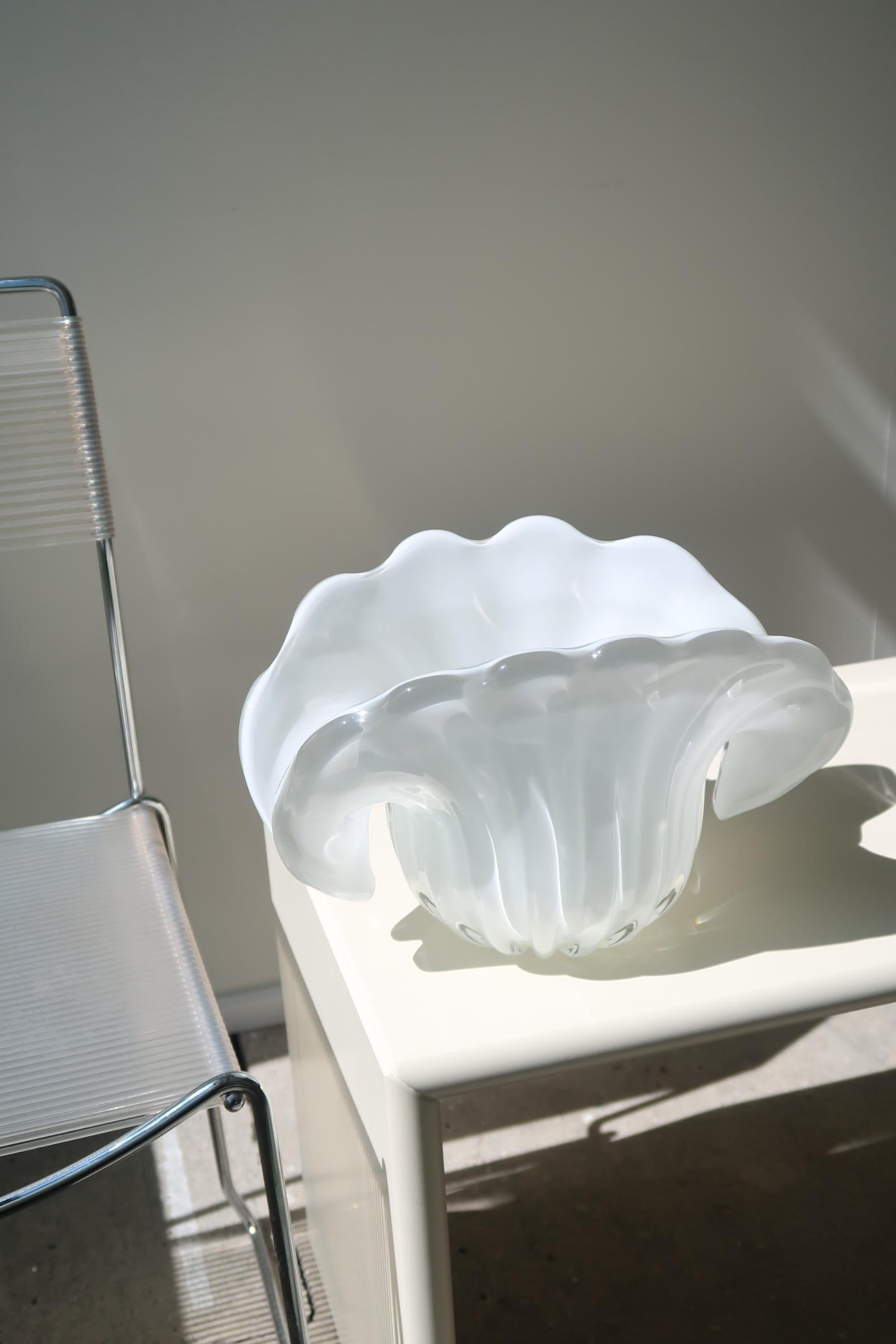 Extra Large Vintage Murano Formia Italian 70s Shell Clam Bowl Opal White Glass In Good Condition In Copenhagen, DK