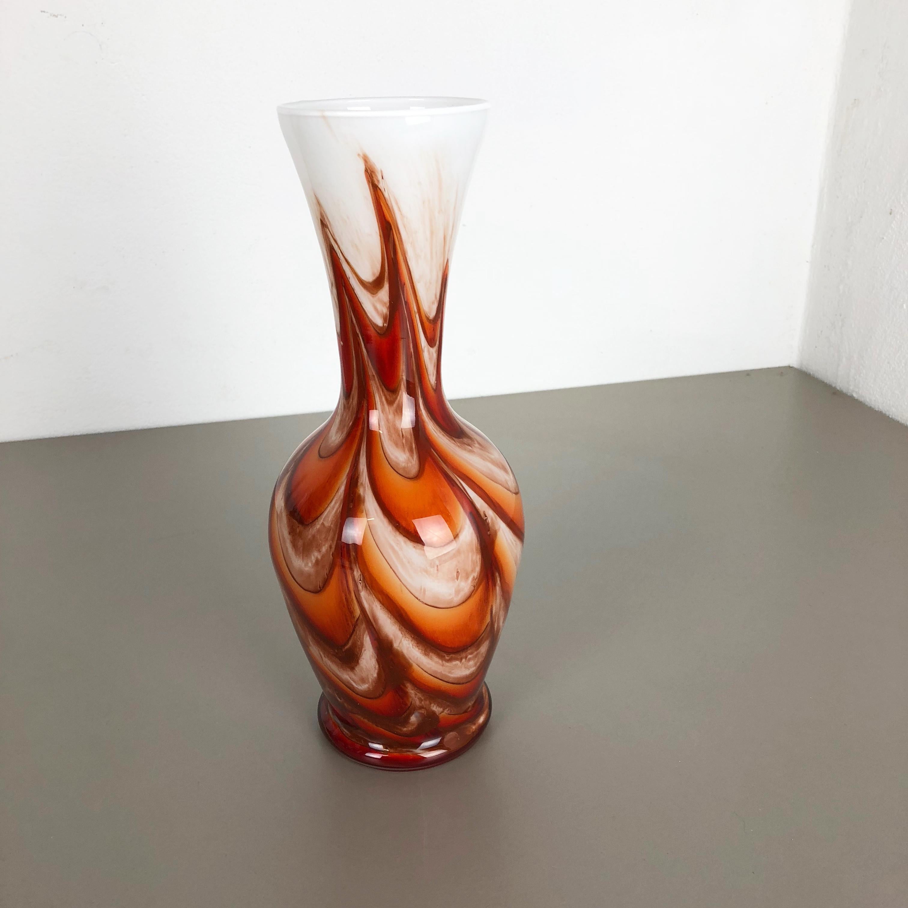 Article:

Pop Art vase

Producer:

Opaline Florence


Decade:

1970s

Original vintage 1970s Pop Art handblown vase made in Italy by Opaline Florence. made of high quality Italian opal glass.
Lovely 1970s Pop Art coloration in brown and red