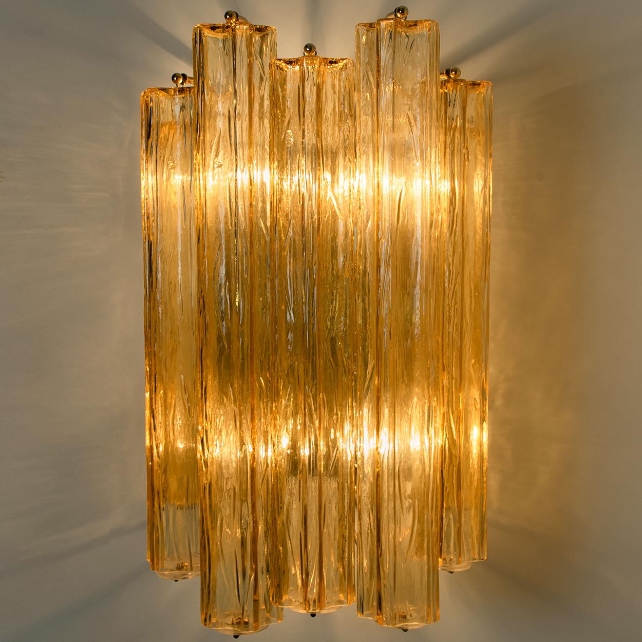 1 of the 3 Extra Large Wall Sconces or Wall Lights Murano Glass, Barovier & Toso In Good Condition In Rijssen, NL