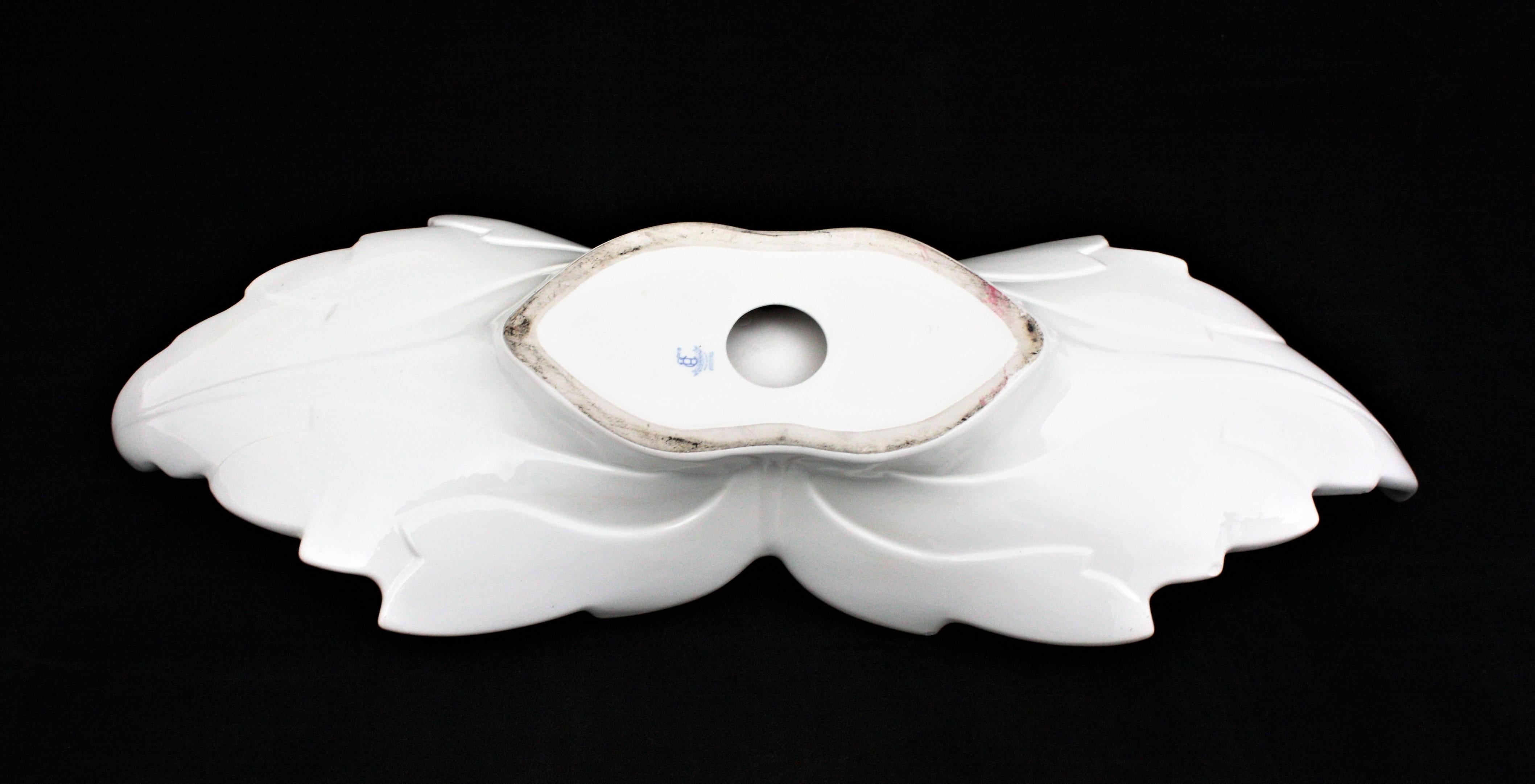 Majolica Extra Large Leaf Shaped Centerpiece Bowl / Fruit Bowl in White Glazed Ceramic For Sale
