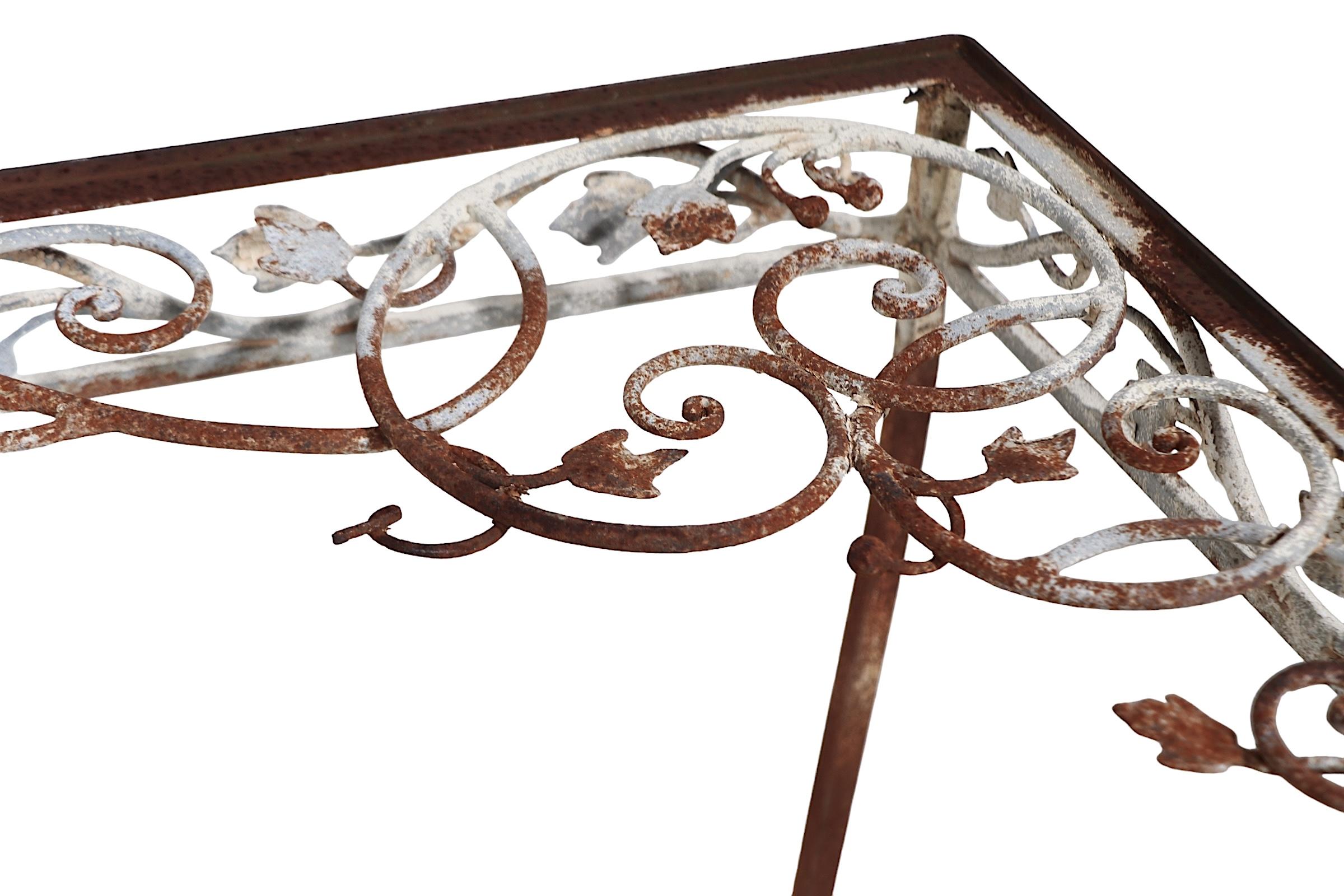 Extra Large Wrought Iron Dining Table by Salterini  In Good Condition For Sale In New York, NY