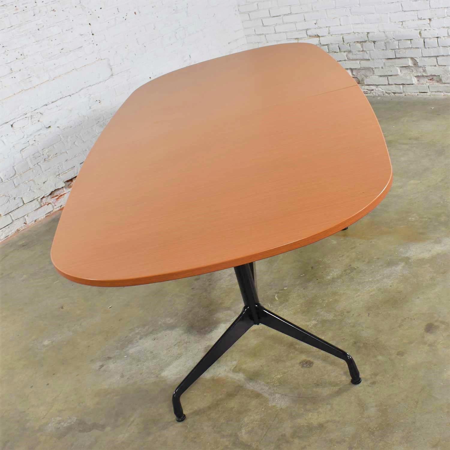 Extra Long Segmented Base Elliptical Table by Eames for Herman Miller 1