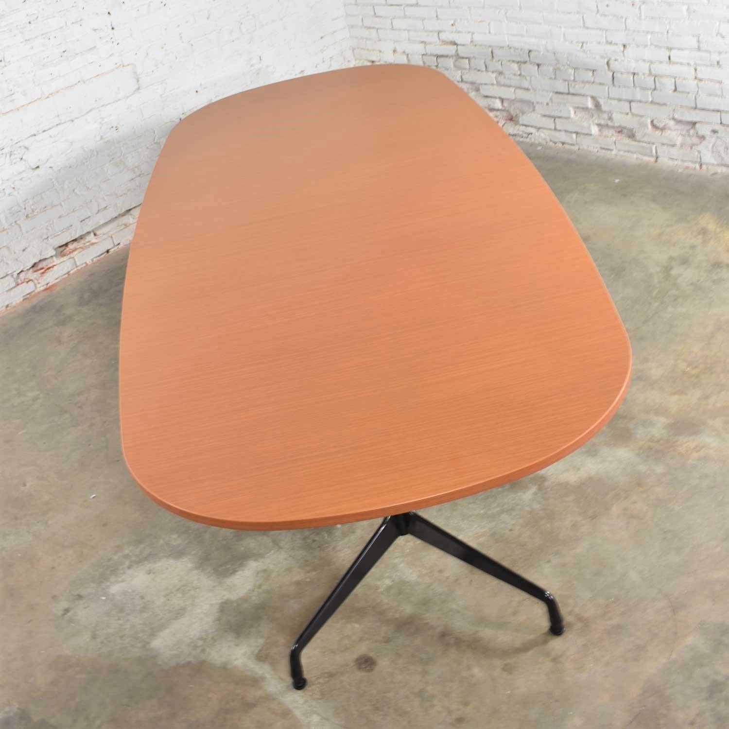 Extra Long Segmented Base Elliptical Table by Eames for Herman Miller 5