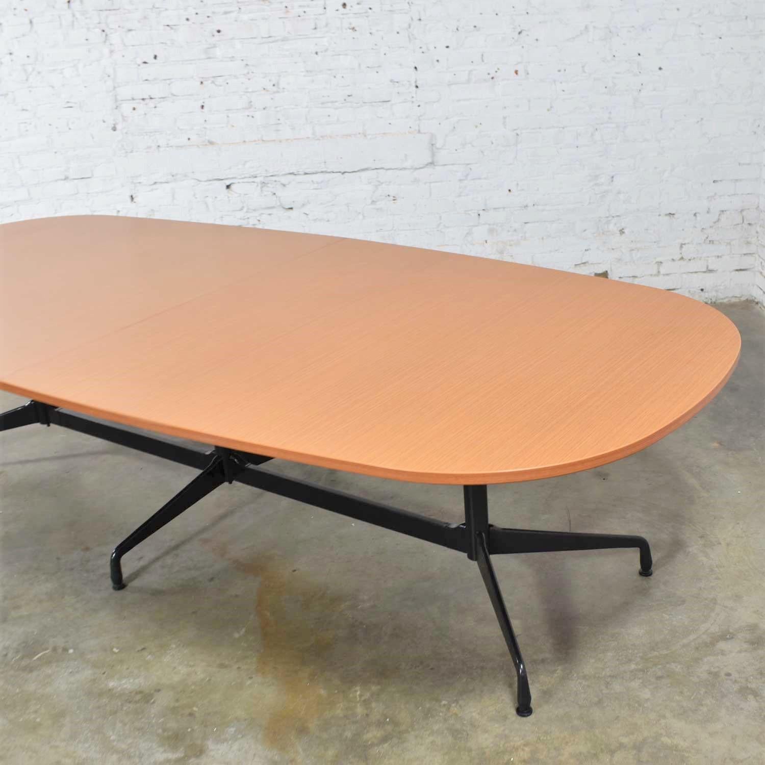 20th Century Extra Long Segmented Base Elliptical Table by Eames for Herman Miller