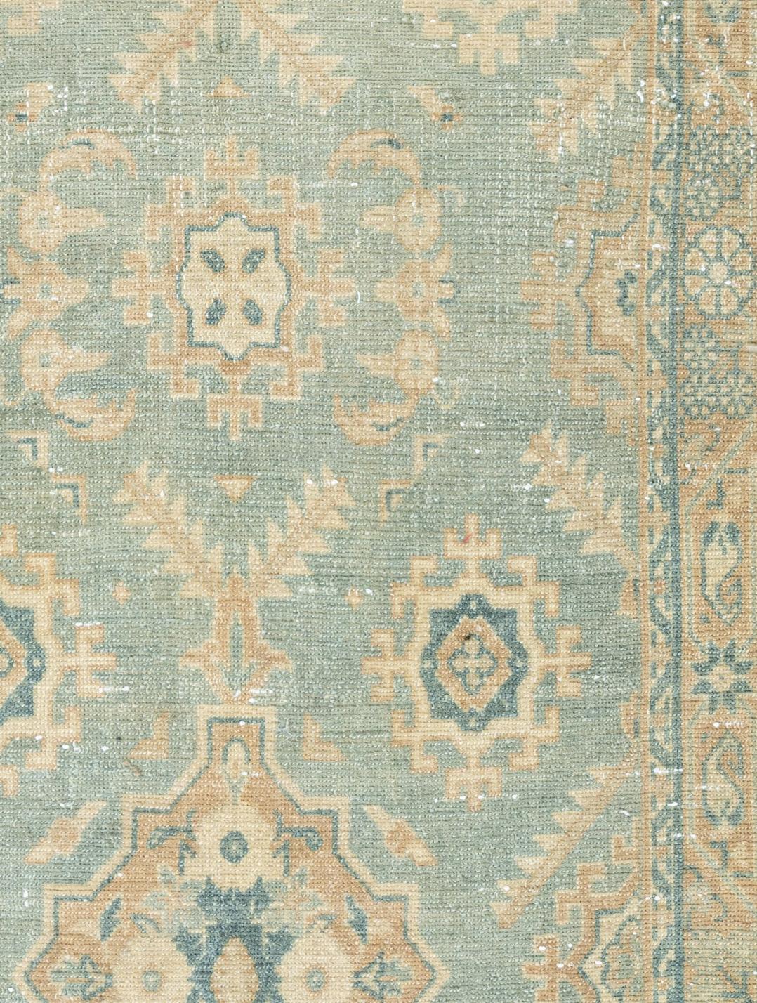 Tapis de couloir Bibikabad persan bleu sarcelle clair ancien extra long 2'7 x 22'8 en vente 1